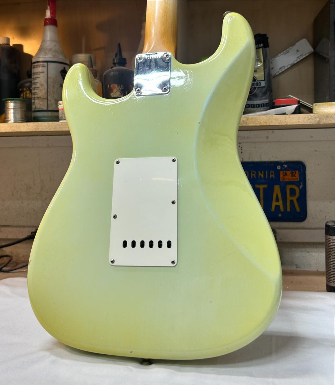 Take a look at this '62 Aged Sonic Blue Strat over an alder body