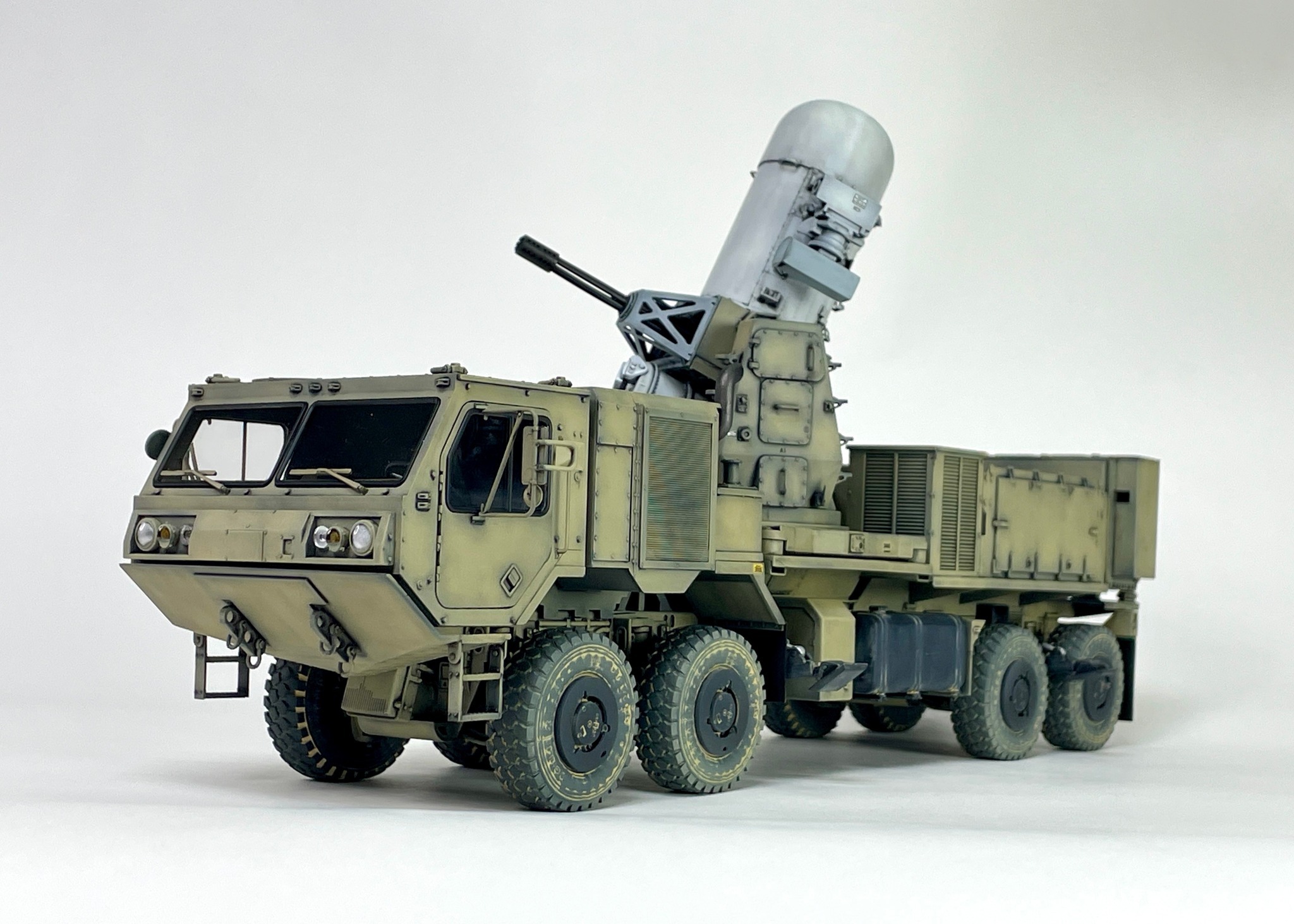 I Love Kit 1/35 US C-RAM HEMTT A3 with Def Model - XZL Sagged Wheel
