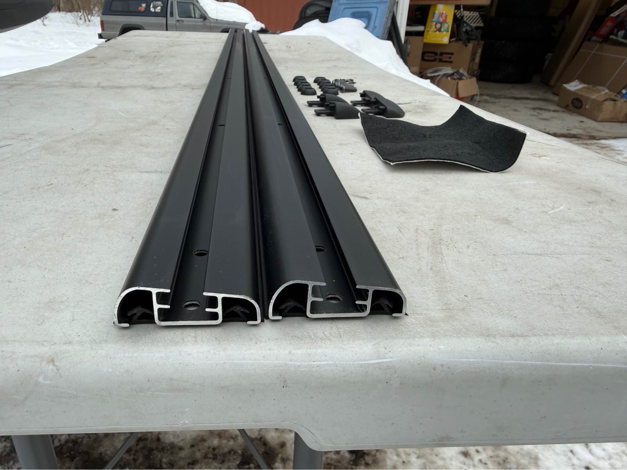 Rhino Rack RTC TRACKS RTC18 Roof Rack T-Track for truck caps - Car ...