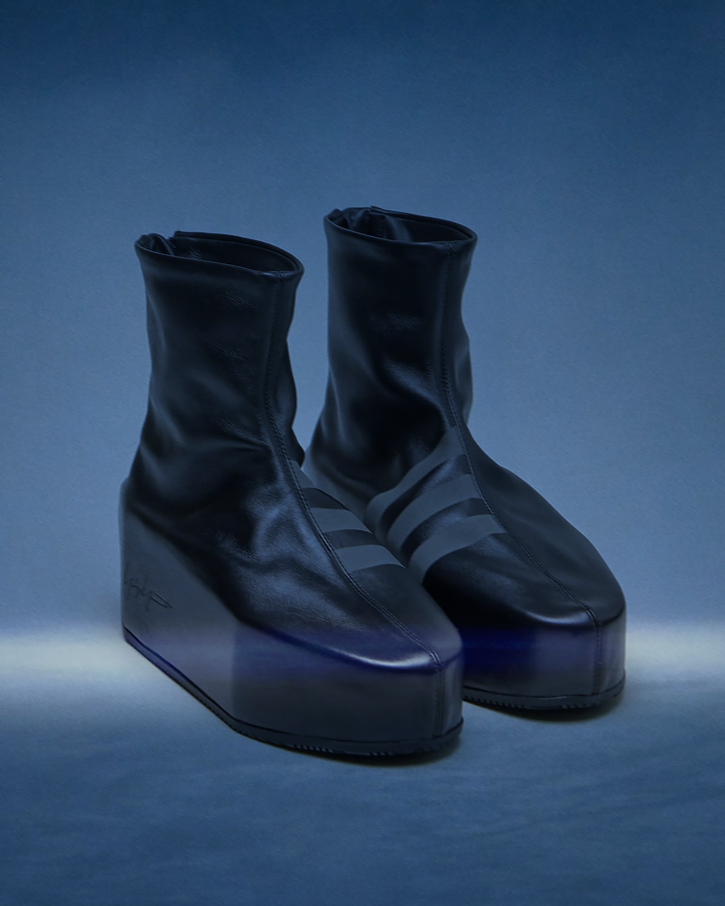 Just In: Y-3 Footwear ? The Y-3 Kyasu Overboots redefine 