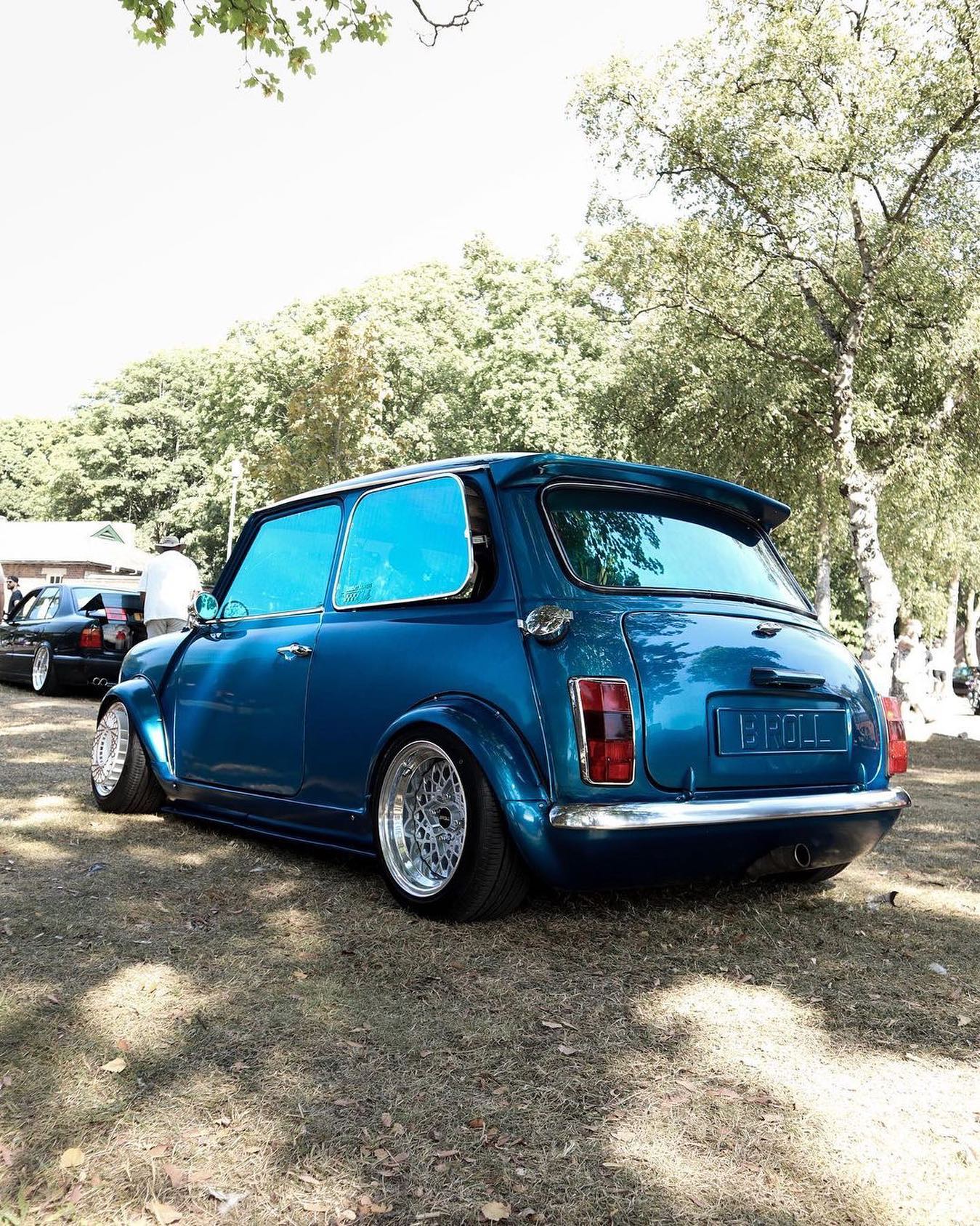modified_classic_minis
