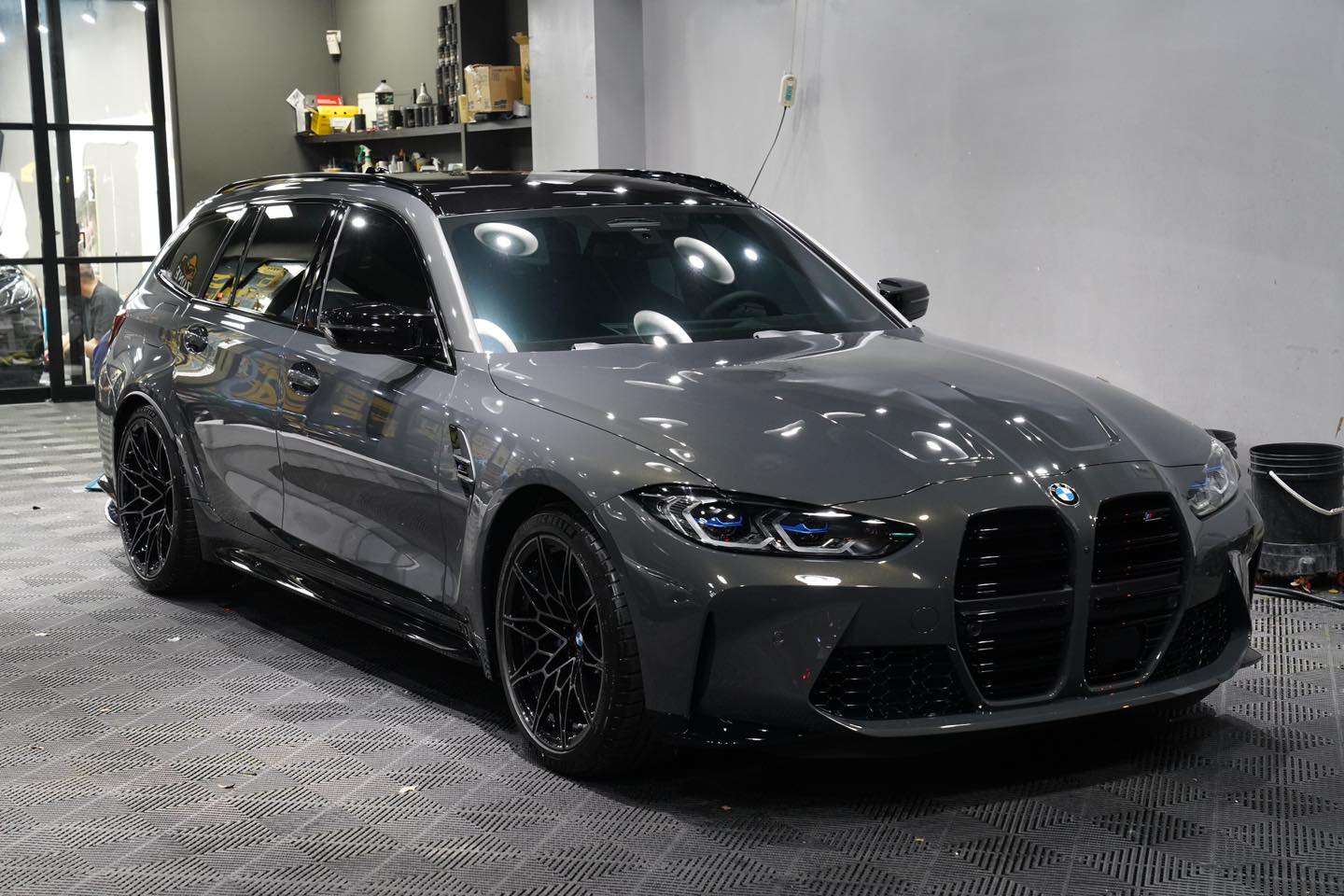 BMW M3 Touring Color Code：C36... - Surmount 奢穆特 車體貼膜&車體鍍膜