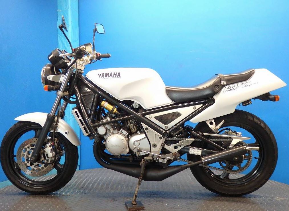 5595 | 8958 miles| 1991 model Yamaha R1Z 250. Japanese domestic