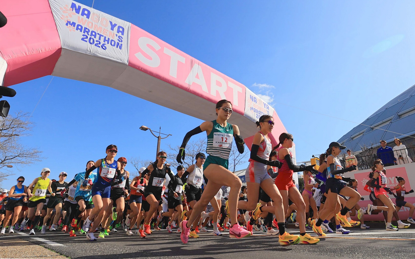 活動歴および当時の関連ビジュアル記録