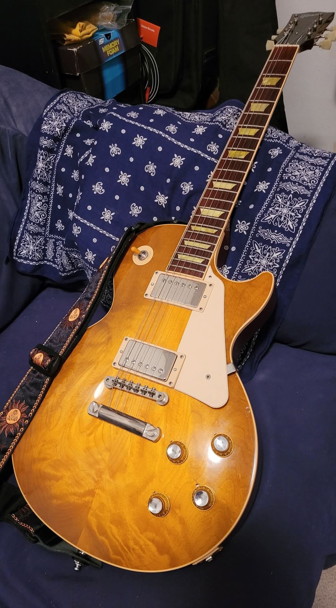 1999 Les Paul Classic with pickguard