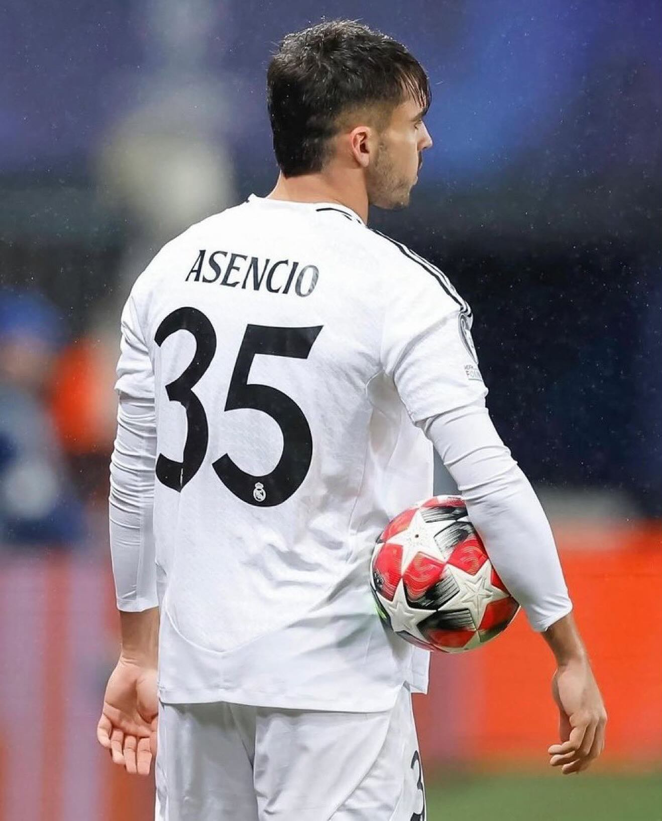 ? Raul Asencio is ready to sign the new contract with Real Madrid 