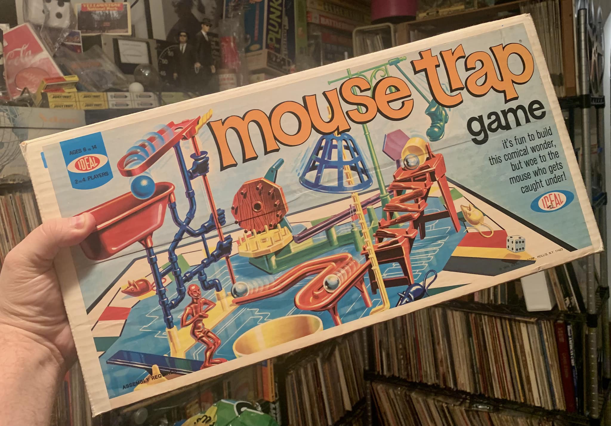Excellent condition, complete with box and certificate, this has
