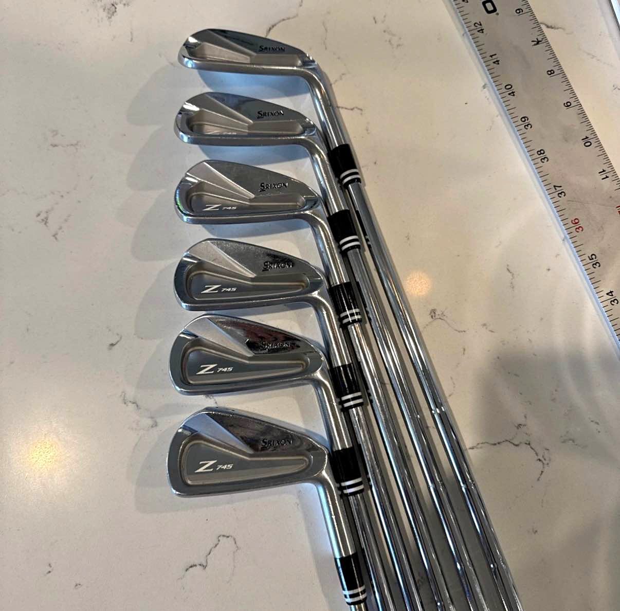 Srixon Z745 Iron Set 5-Pw Dynamic Gold AMT white tour issued s400 