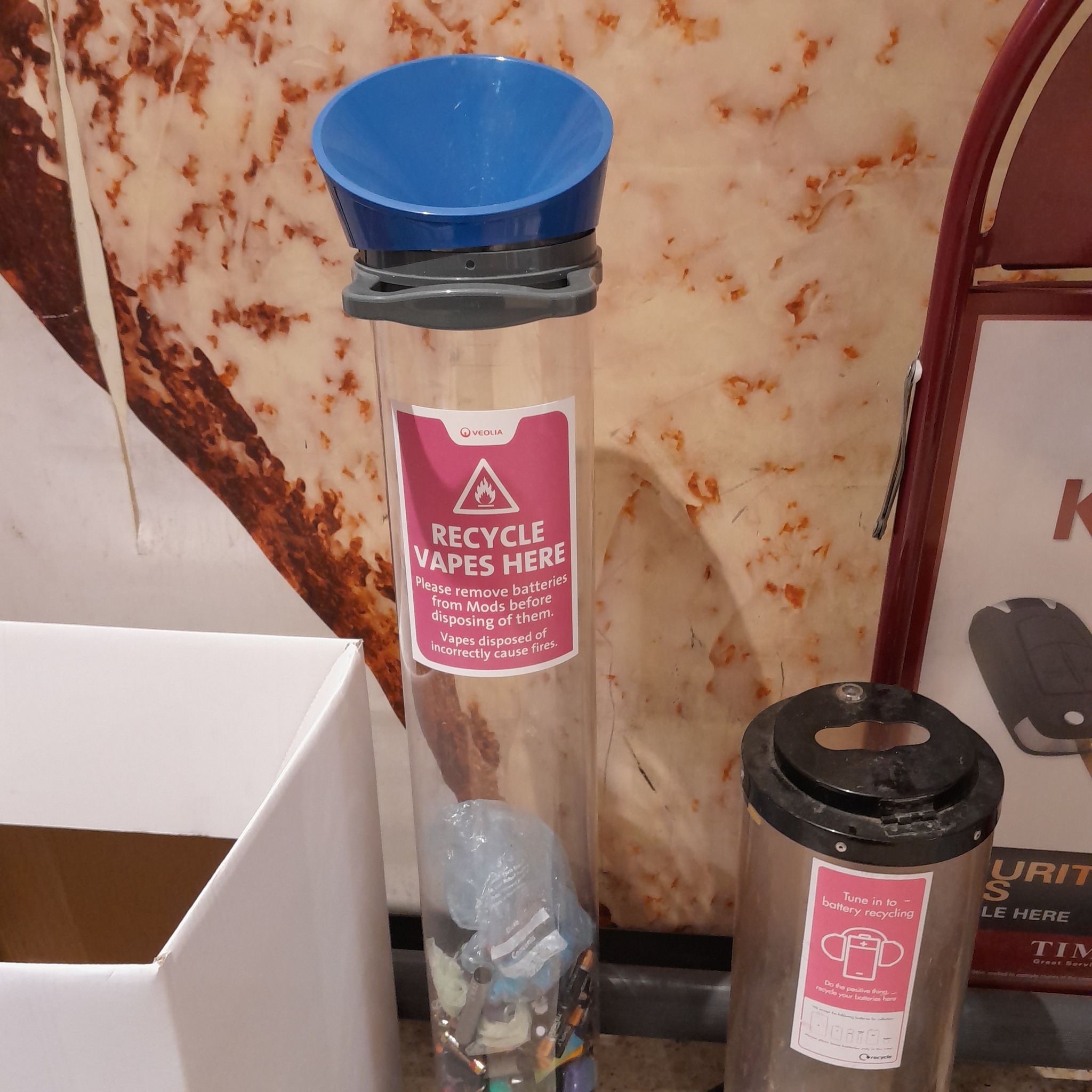 vape liquid sainsbury's Pixl 6000 Disposable Vape  Crystal Bling Vape