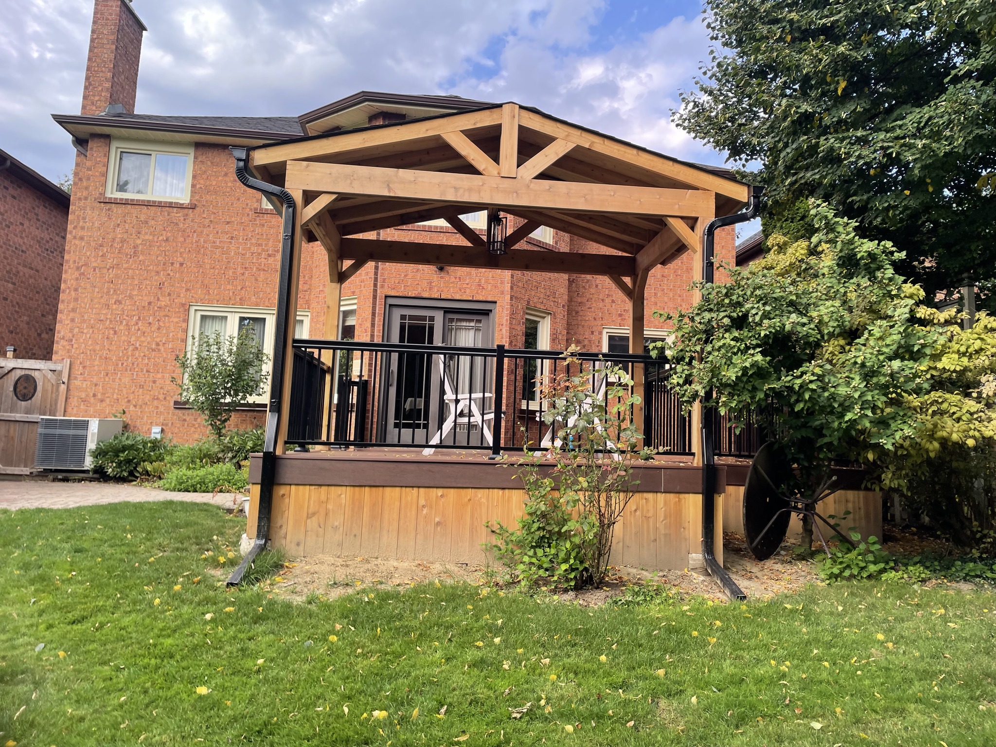 Hickory Dickory Decks - Etobicoke