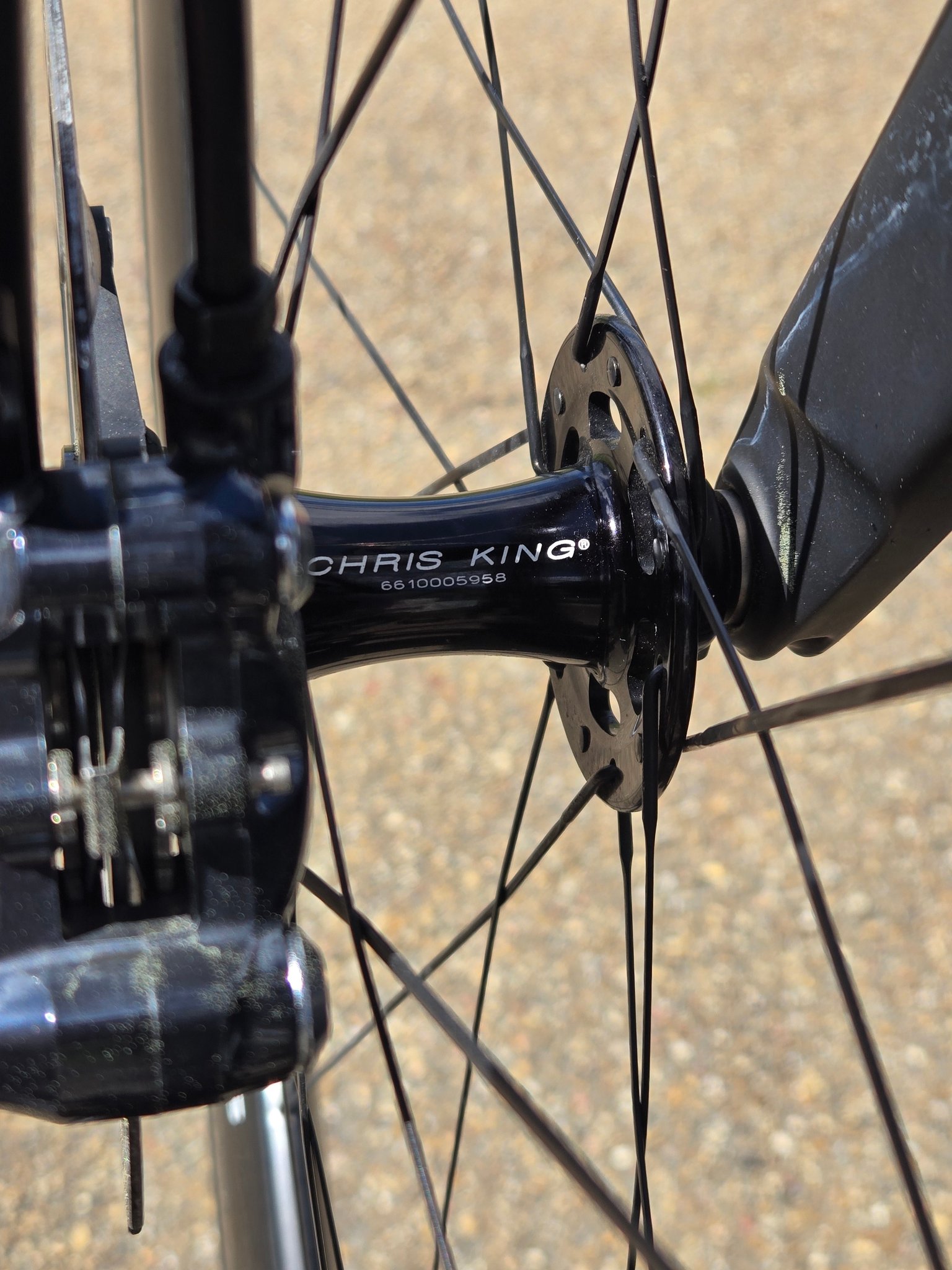 Upgraded to Enve SES 7.8 wheels with Chris King hubs.