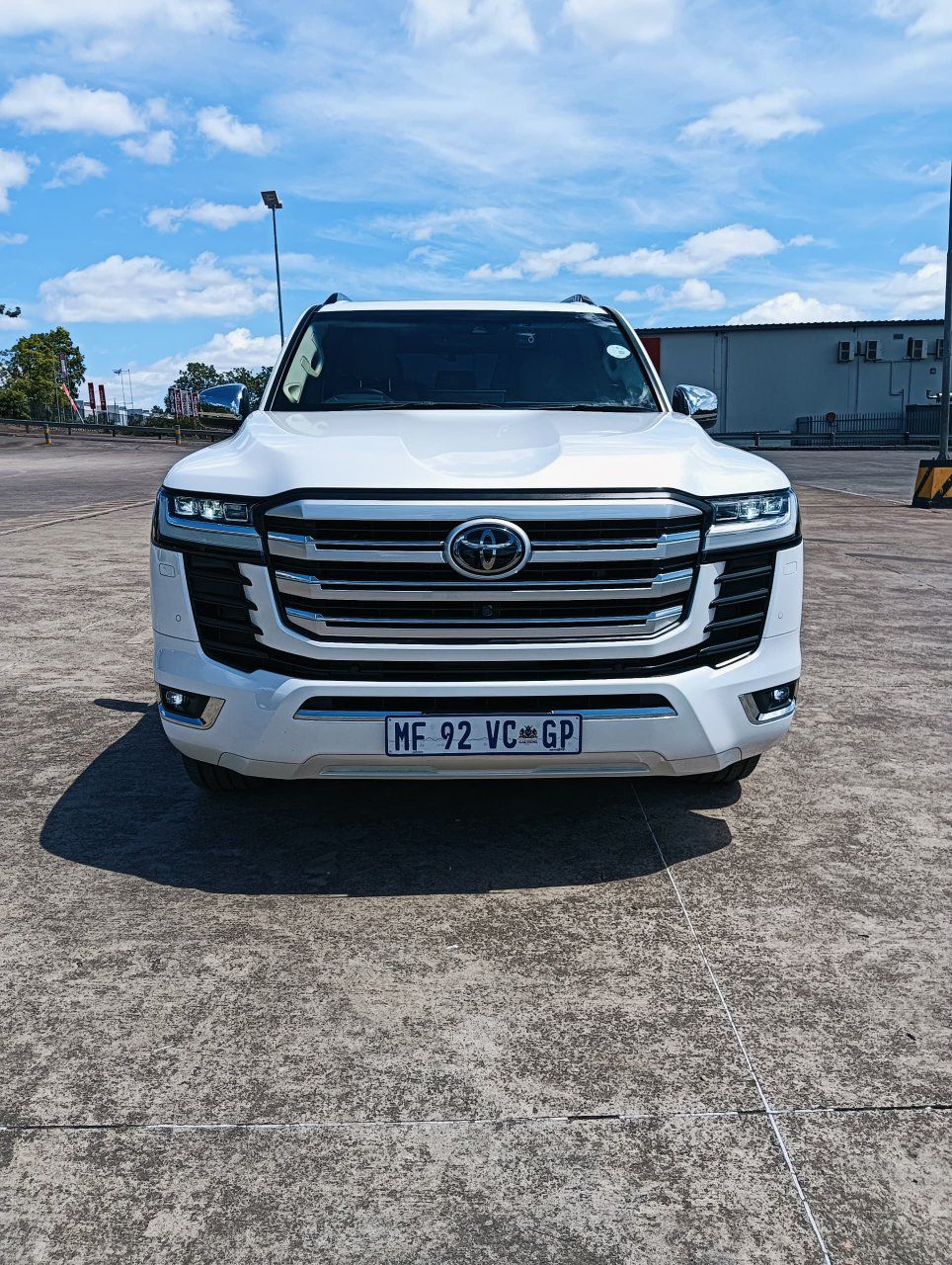 unregistered Toyota LAND CRUISER ZX LC 300 for Sale :South African