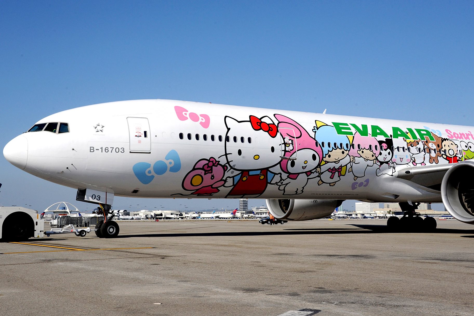 The Sanrio Hello Kitty Pinky Jet Airbus A321-211 plane - one of