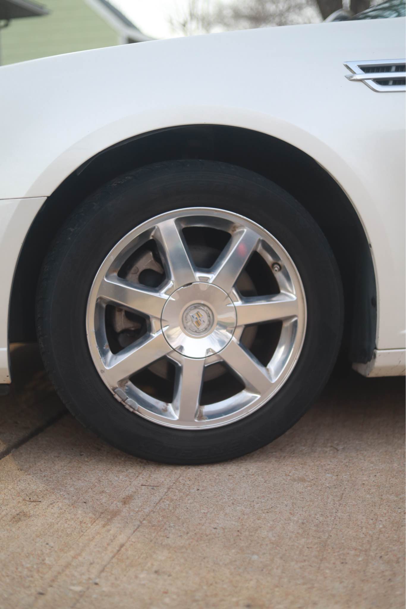 2008 White Cadillac STS sedan - Cars & Trucks - Kansas City, Missouri ...