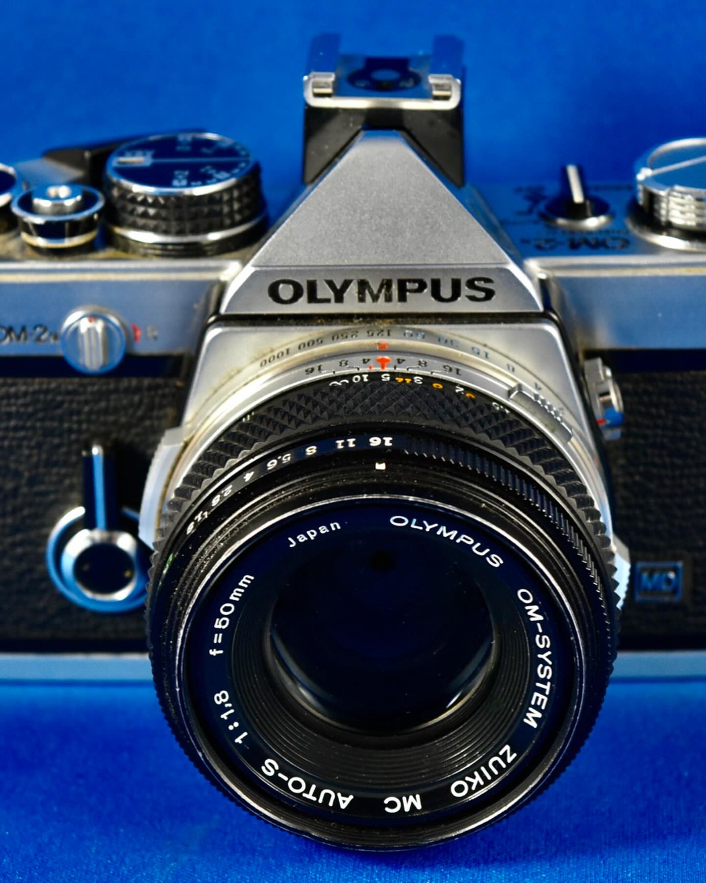 フィルムカメラ OLYMPUS OM-2N ZUIKO MC AUTO-S 50mm Olympus OM-2N film camera with 50mm f1.8 Zuiko lens for sale