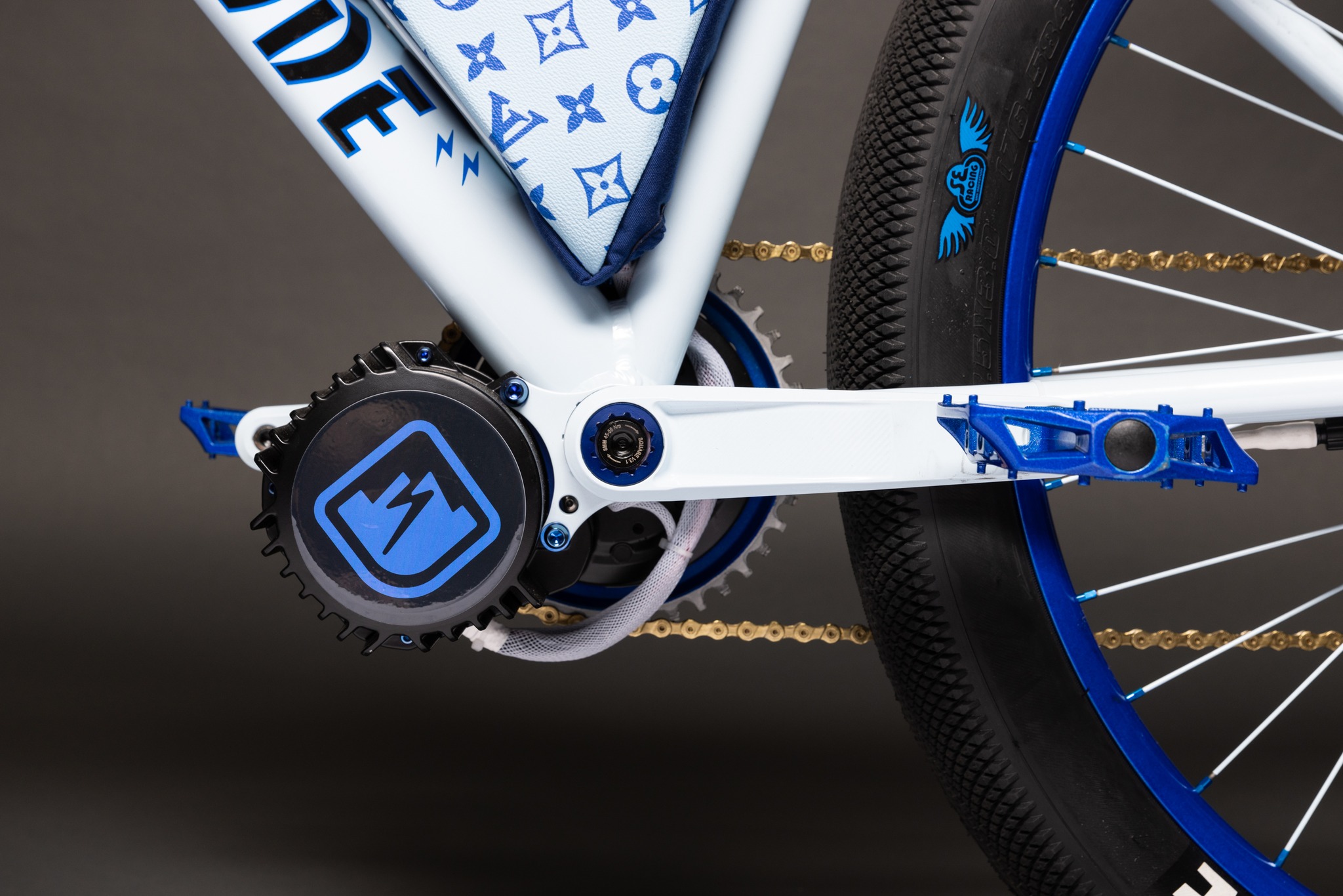 SE - Everyone loved seeing Oneway Lilman's super custom Beast-E-Mode ...