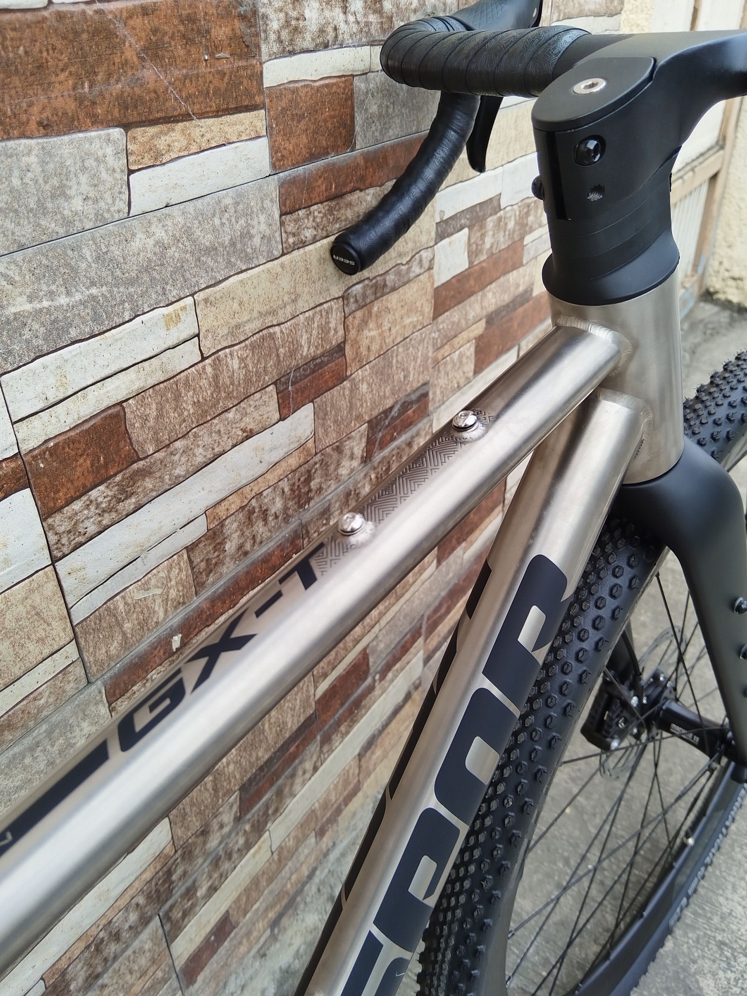 Bikesouth - NOW AVAILBLE 📣 1 UNIT ONLY📣 TITANIUM GRAVEL FROM KESPOR 🔥 ...