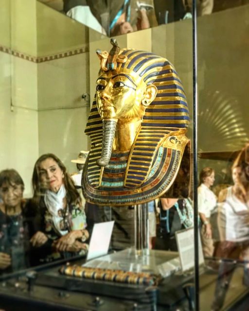 Tutankamón - Egiptomaniacos | The famous golden mask of Tutankhamun is ...