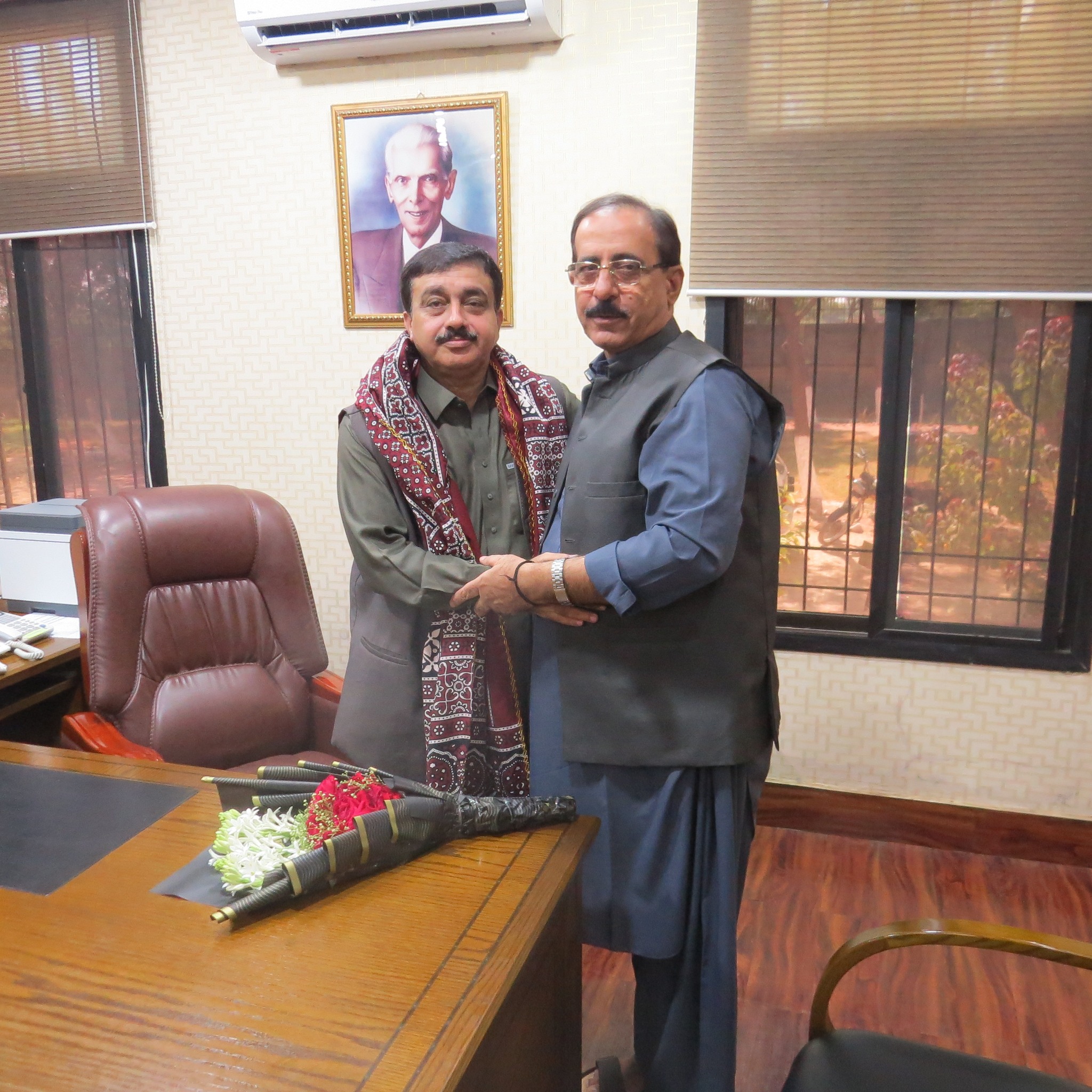We welcome Mr. Parveez Ahmed... - Sindh TextBook Board