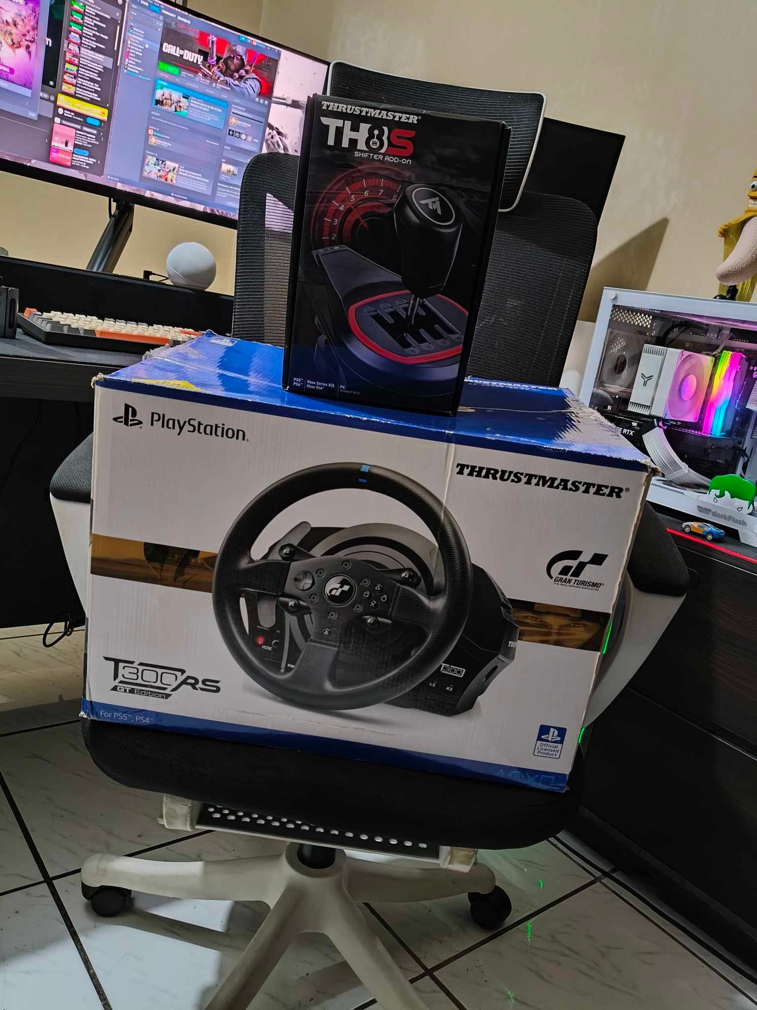 Selling my Thrustmaster T300rs set with Thrustmaster TH8S Shifter set