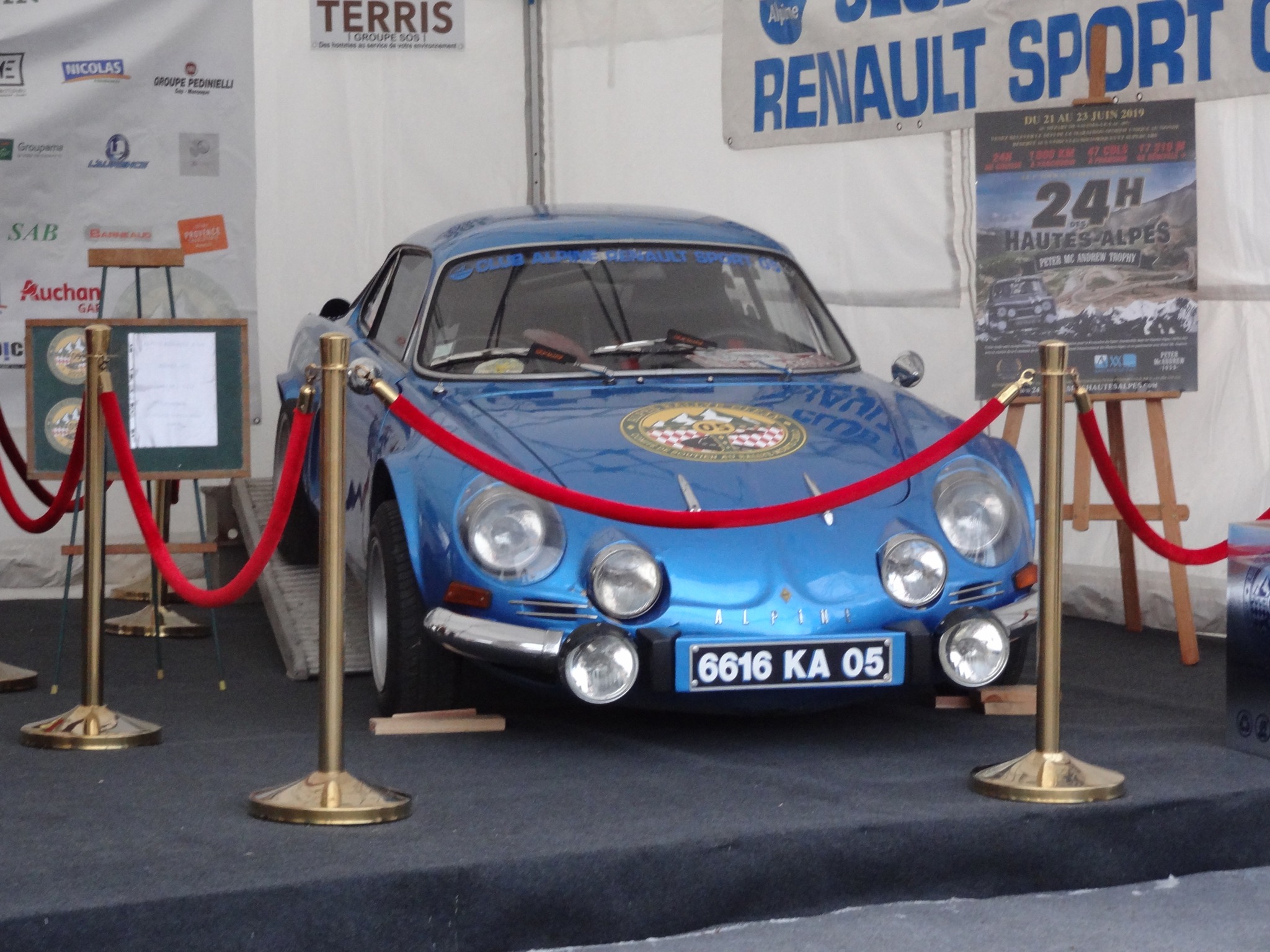 Alpine A110 Rally Car (2) Rallye Monte-Carlo