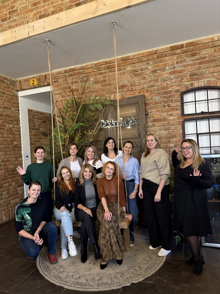 MarineTeknik - 💪 Thanks to the incredible women in the Polish office of ...