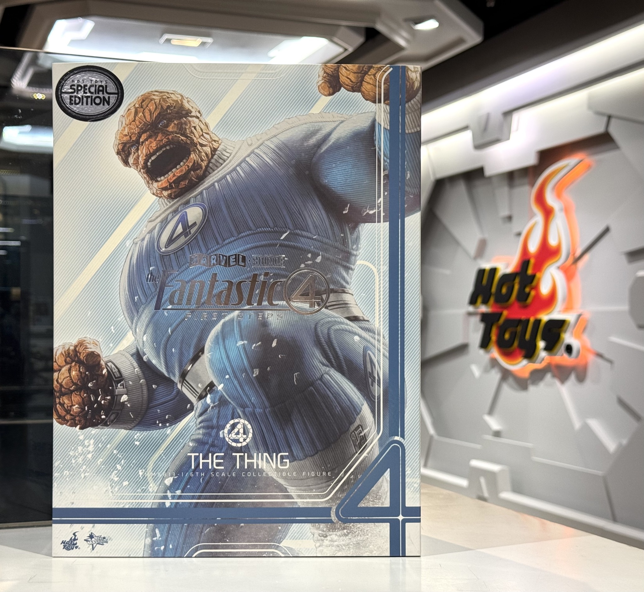 Hot Toys - MMS813B <<The Fantastic Four: First Steps>> 1:6 The