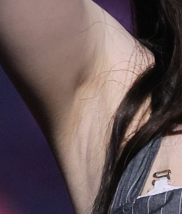 250821 Liz 리즈 1551 pics Full album on my web 리즈 데이터 📸 #Liz