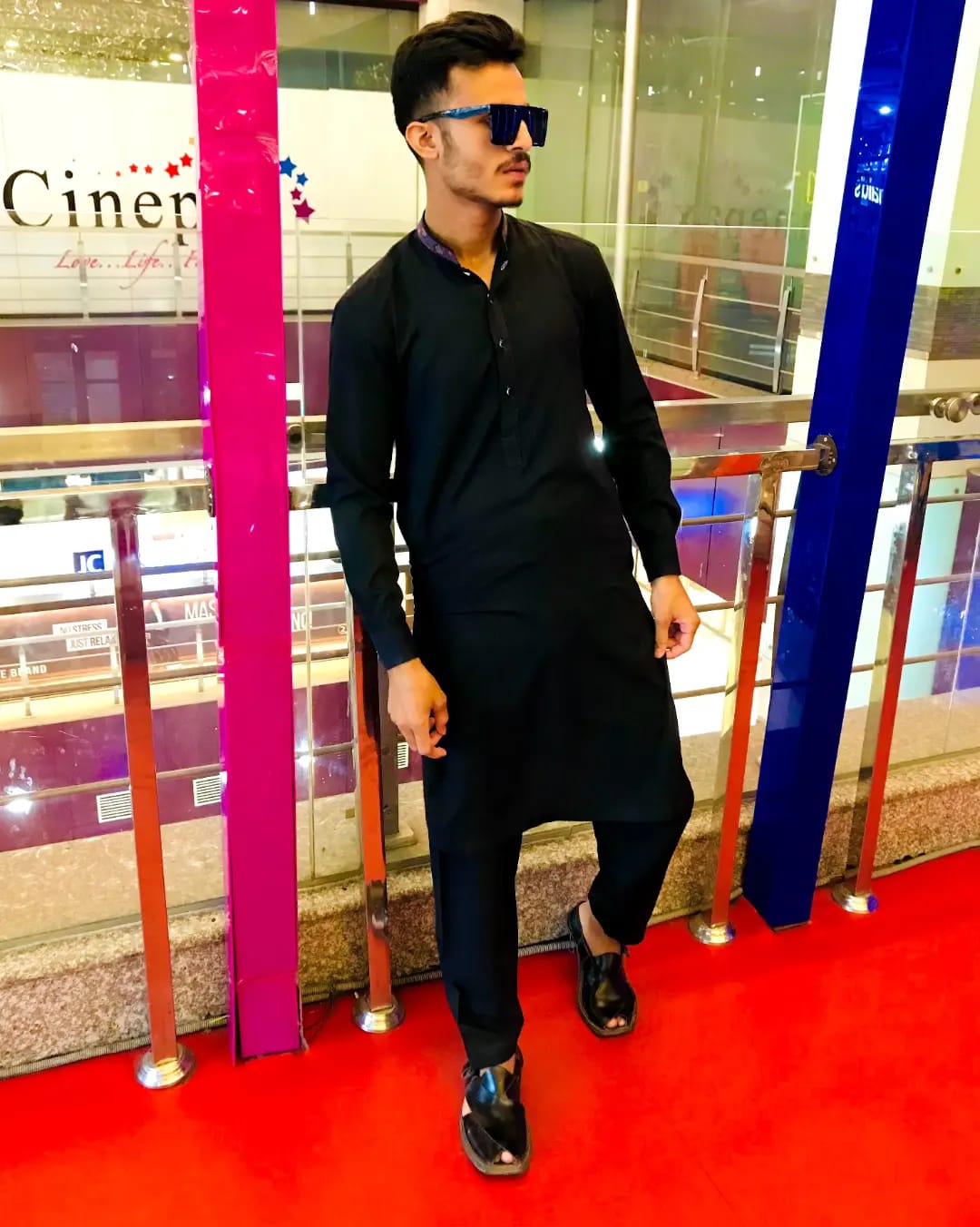 Ali Riaz