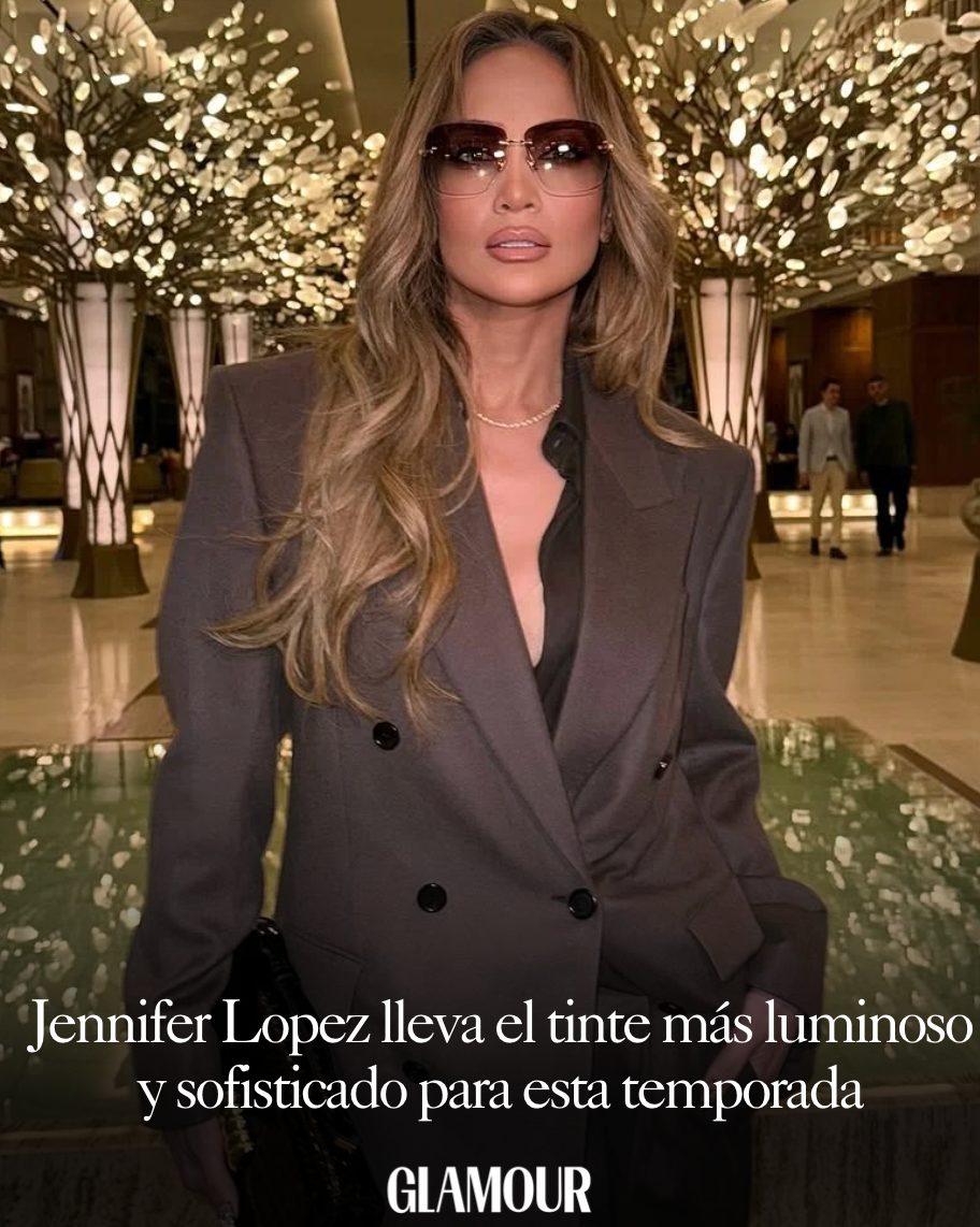 Glamour - 🔗: https://glamourmexico.visitlink.me/mHgCDR Jennifer Lopez ...