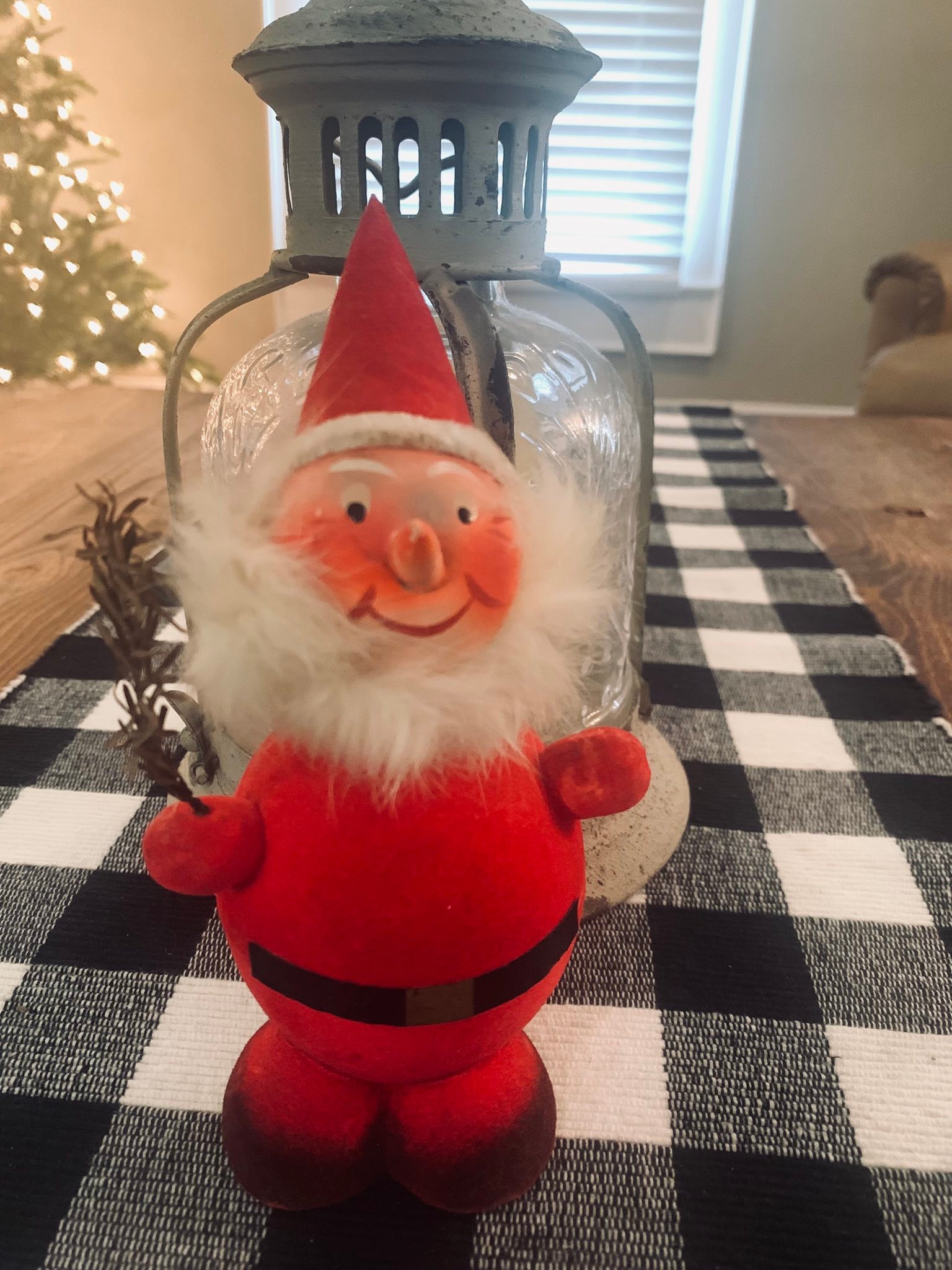Vintage 1950s German Santa Candy Container display picture 1