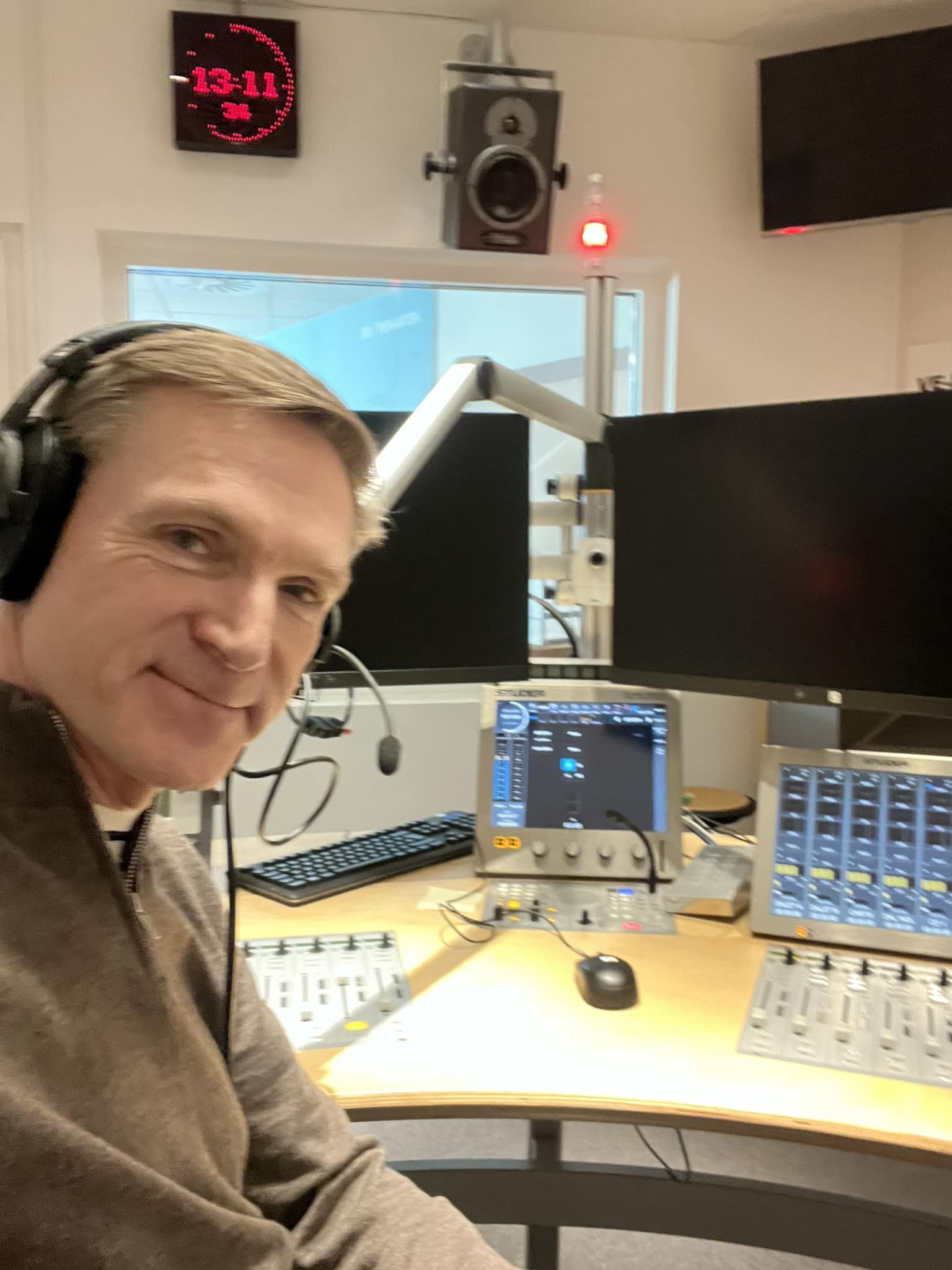 Kristian - ANNULLÉR AFSKAFFELSEN AF ST BEDEDAG Har lige været på DR P1 ...