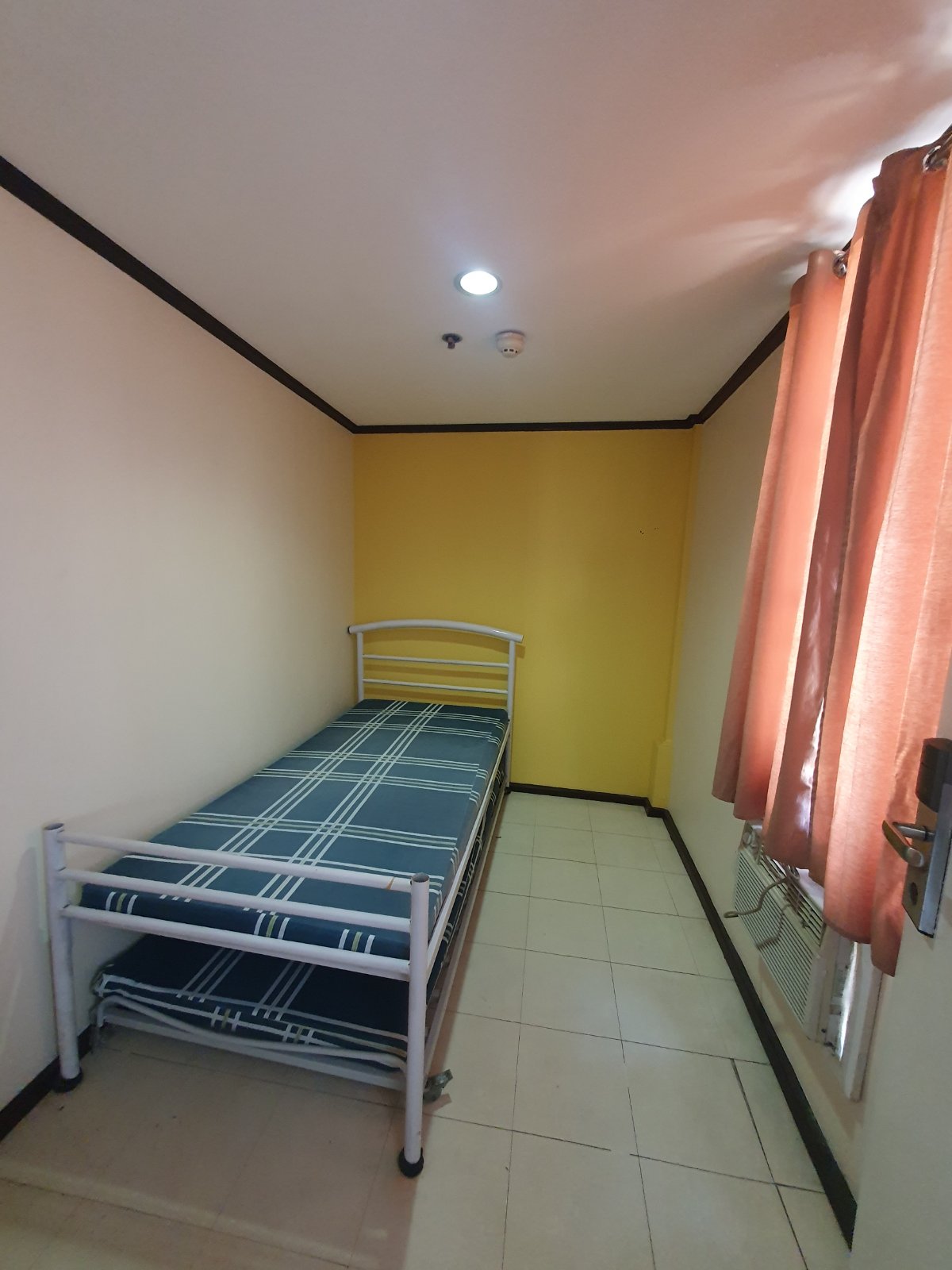 Roomph - Room 518 | Facebook