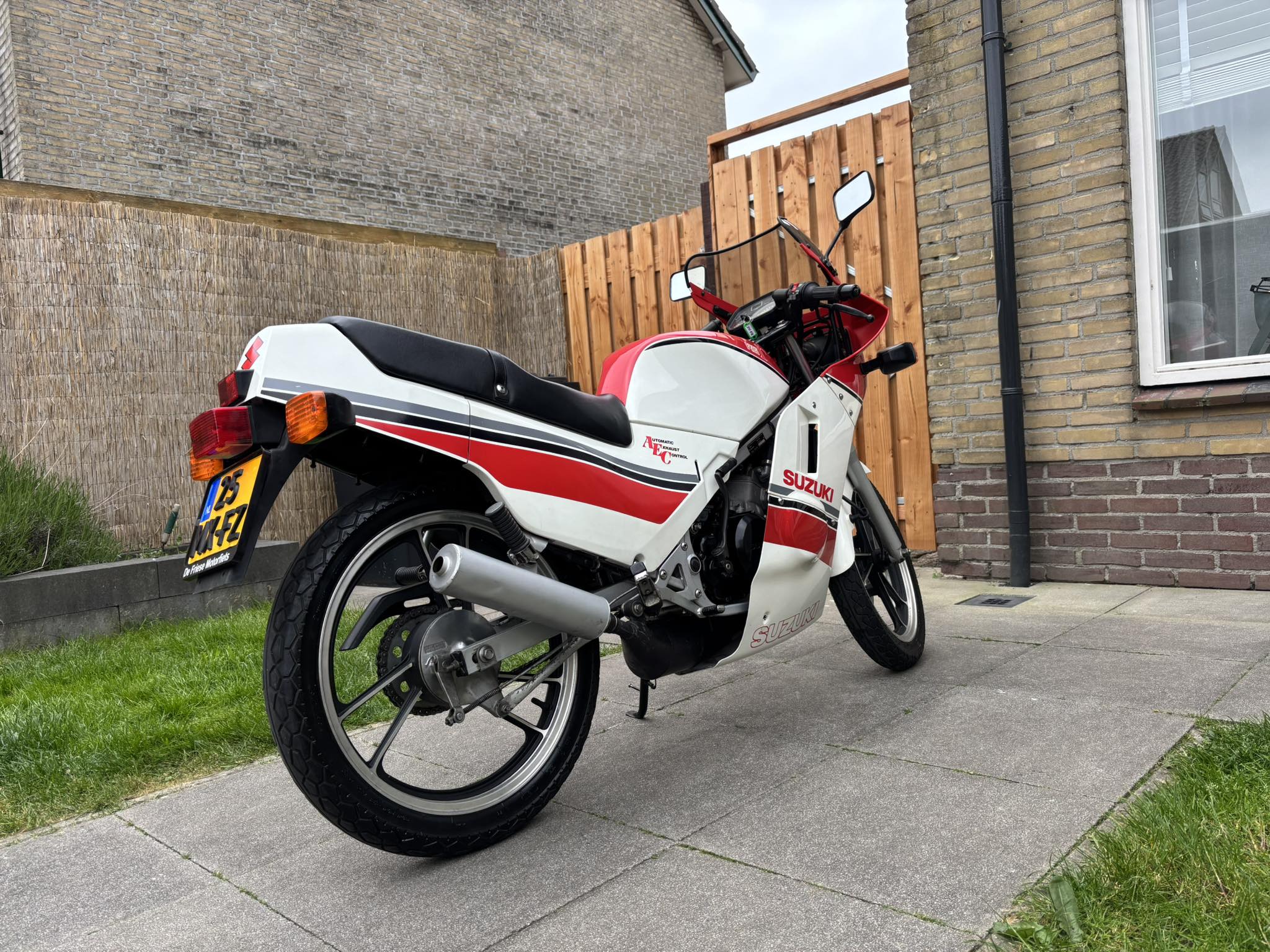 SUZUKI RG125 RETRO | Hello guys, | Facebook