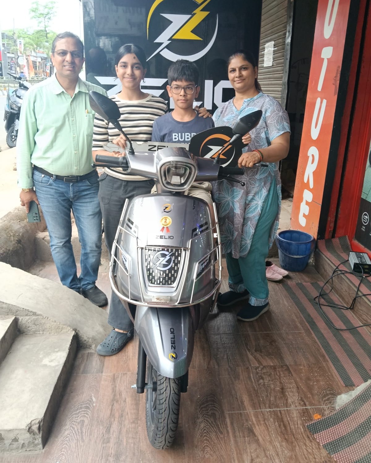 ZELIO ELECTRIC SCOOTERS ROURKELA Zelio EEVA ZX PLUS GREY Call on