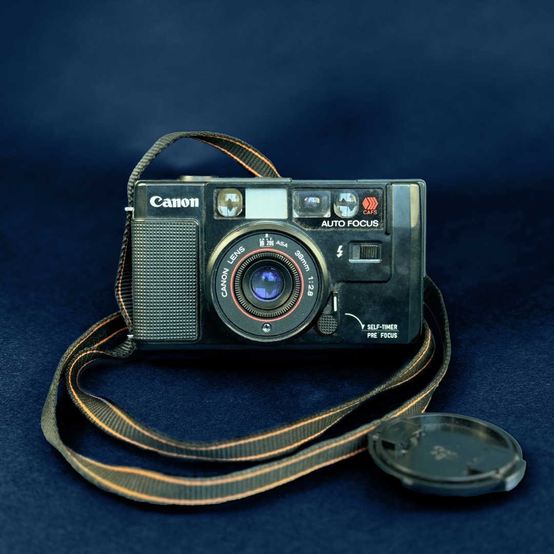 It's Nostalgic Tech time. Here is Brandy, with her Canon AF35M