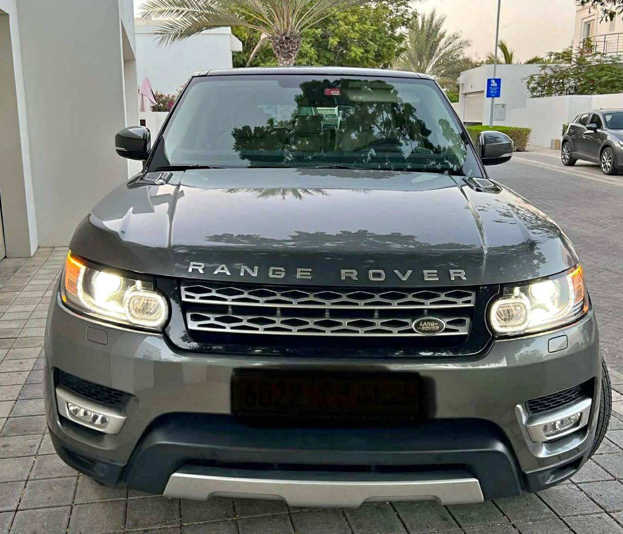 2015 Model Range Rover Sport - Full option No1 - Company service ...