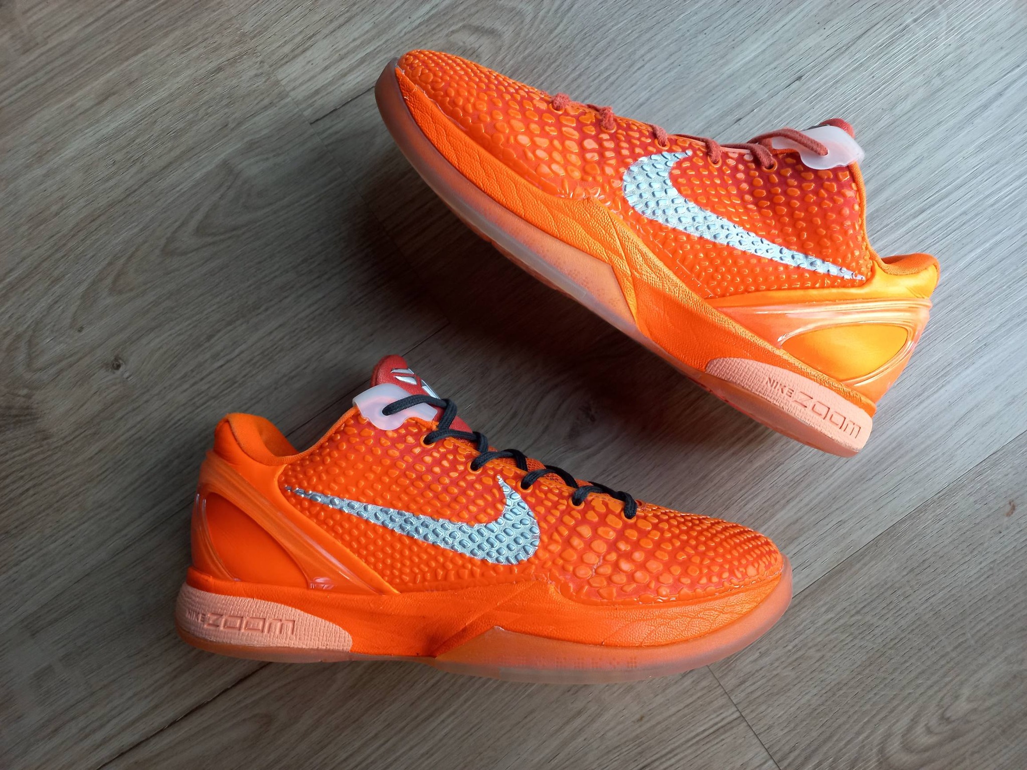 NIKE KOBE 6 PROTRO TOTAL ORANGE #การันตีแท้ มือสอง ไม่มีกล่อง 