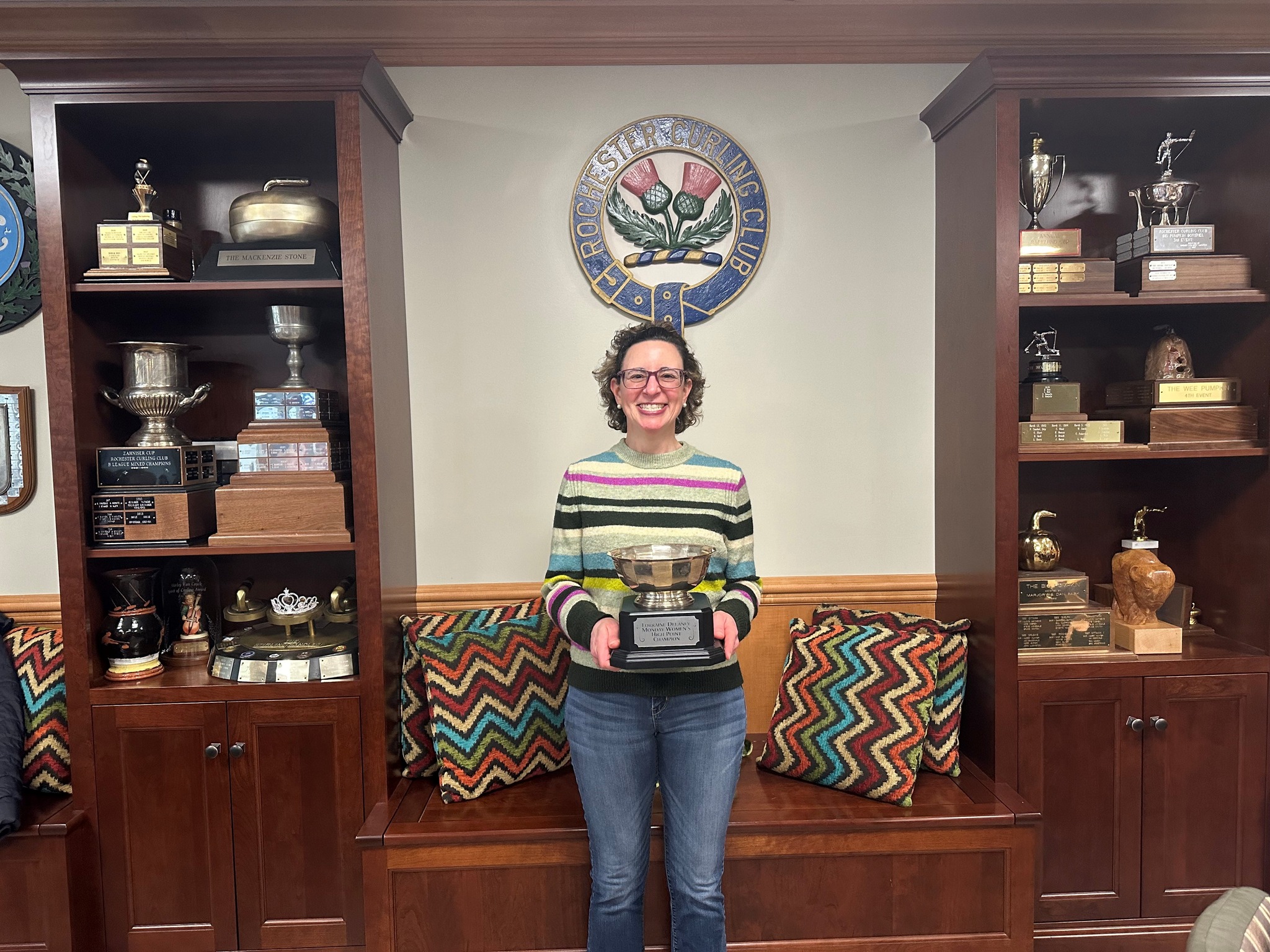 Congratulations to the Monday... - Rochester Curling Club