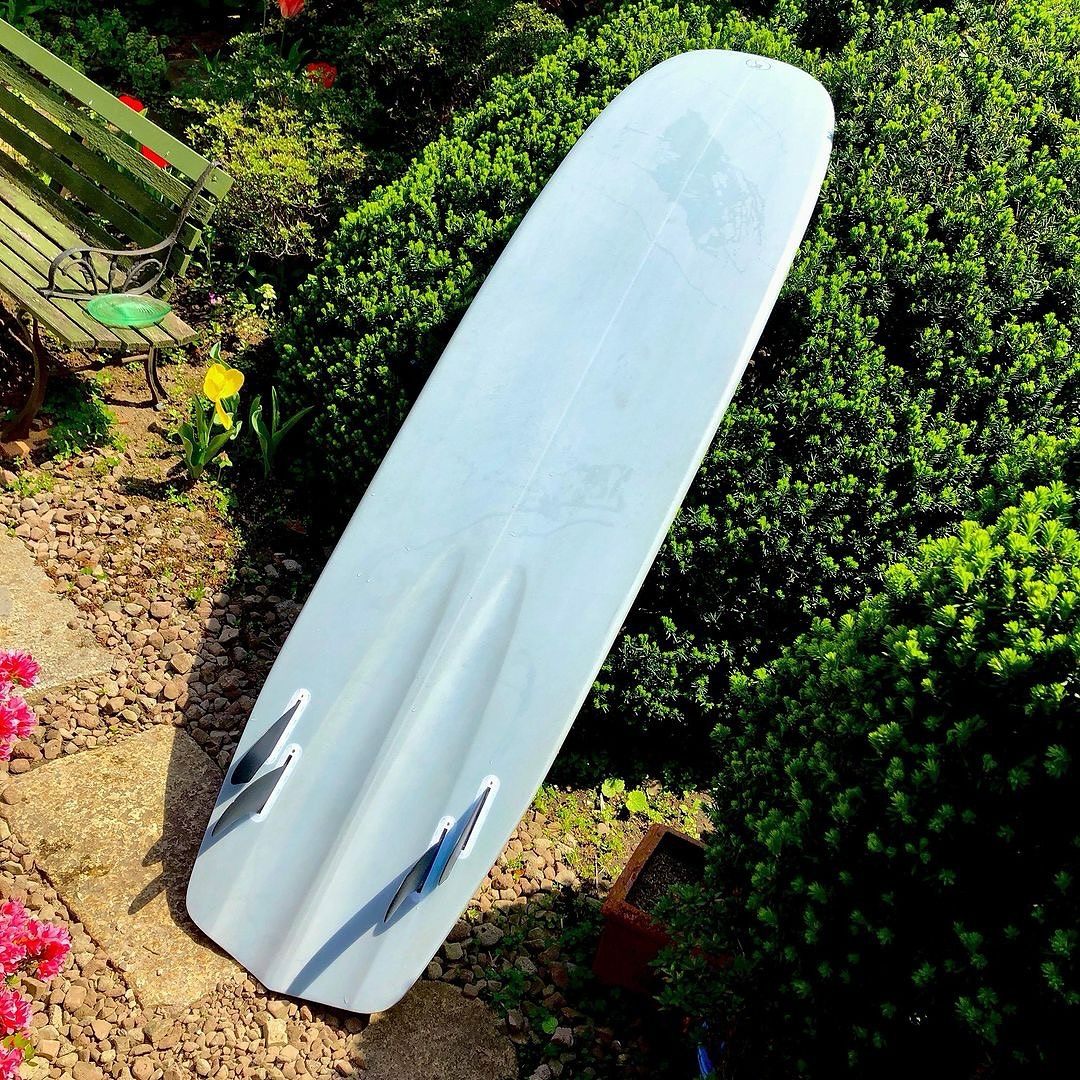 7'8” Mid Simmons Zinger by @eishindesigns via @ms_surf