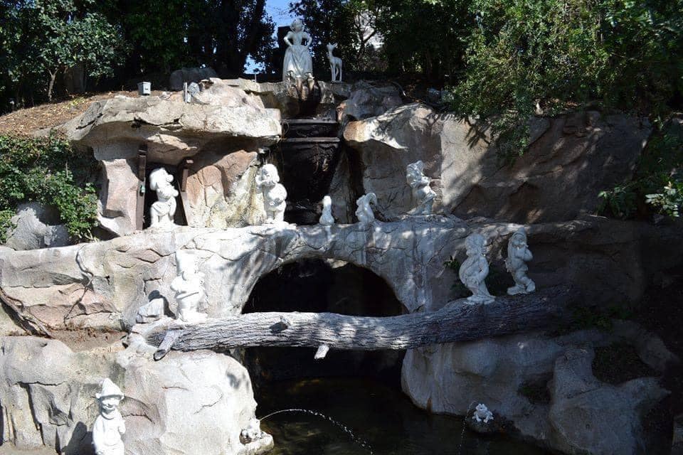 Disneyland's Snow White's Grotto history and facts