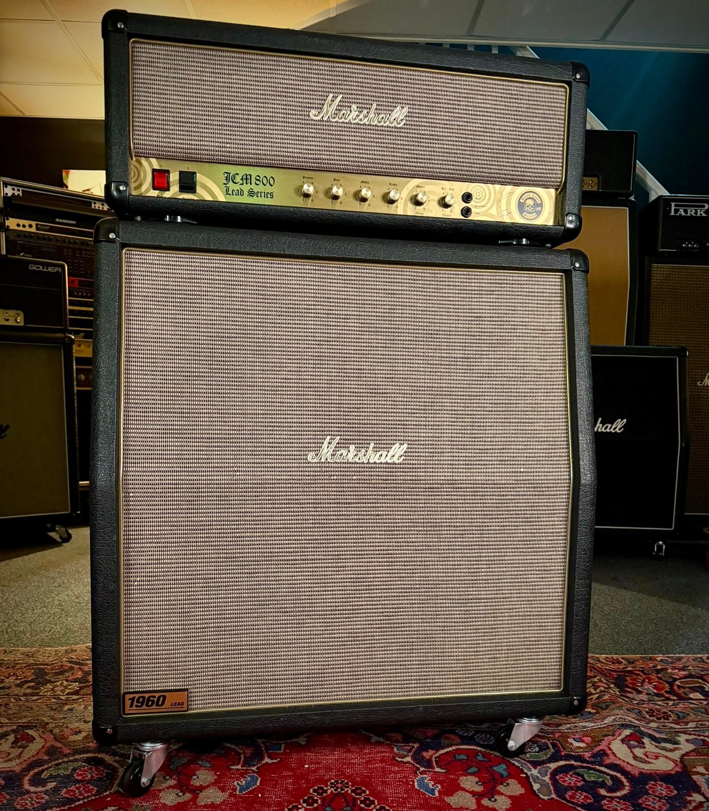 The Zakk Wylde signature stack — 2203ZW head into a matching