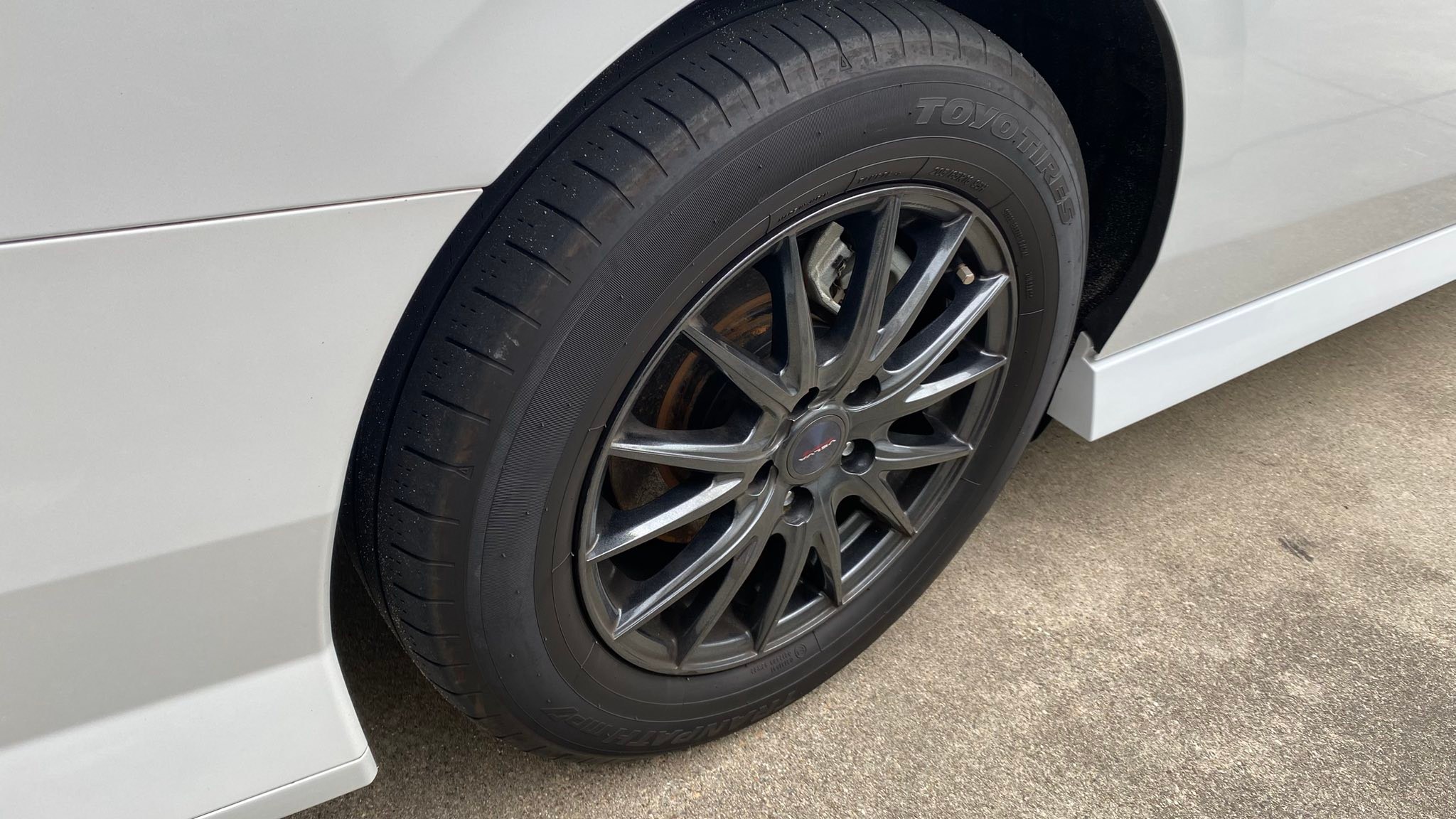 28が納車されてちょうど2年。 （冬タイヤ履くから実質18カ月) もう 