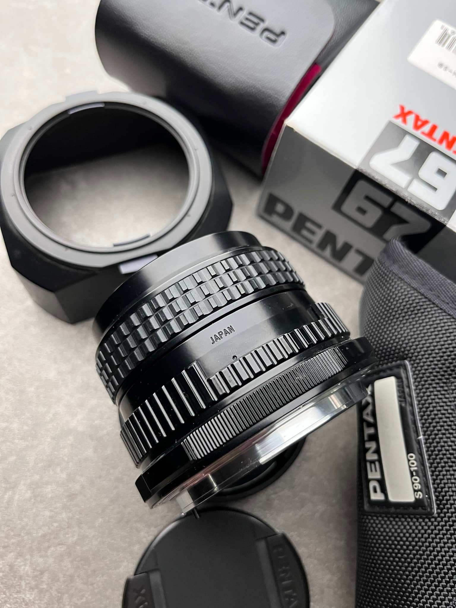 Pentax 67ii camera with smc 105/2.4 lens