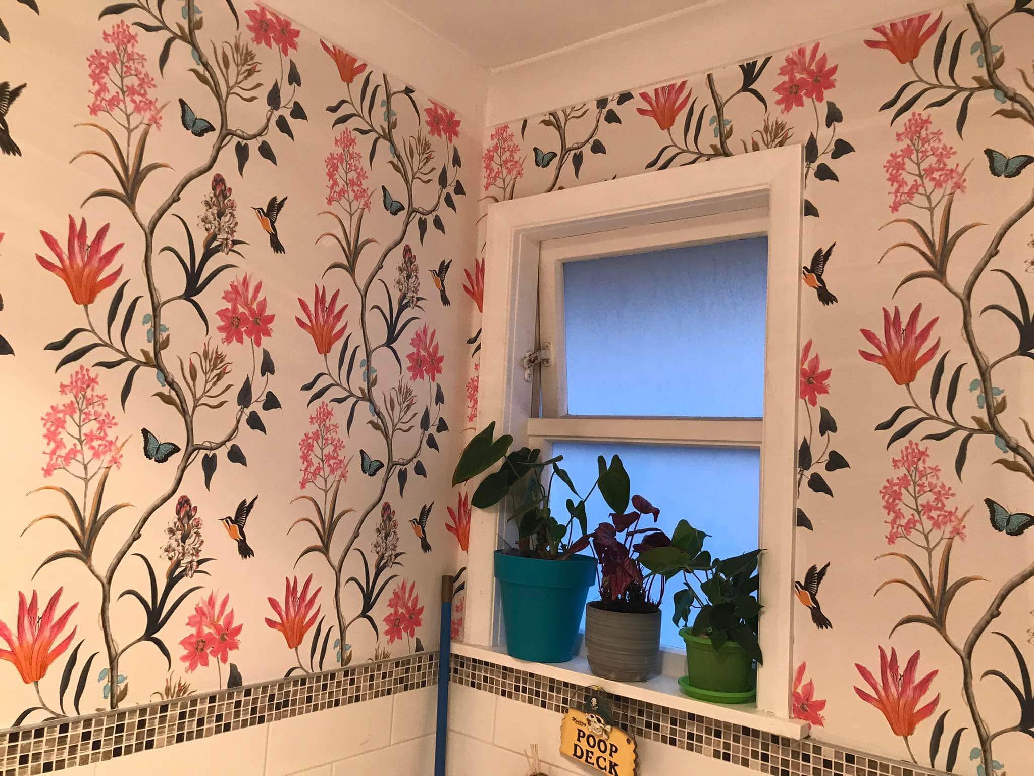 Instant makeover for ugly walls – try vinyl self-adhesive rolls ...
