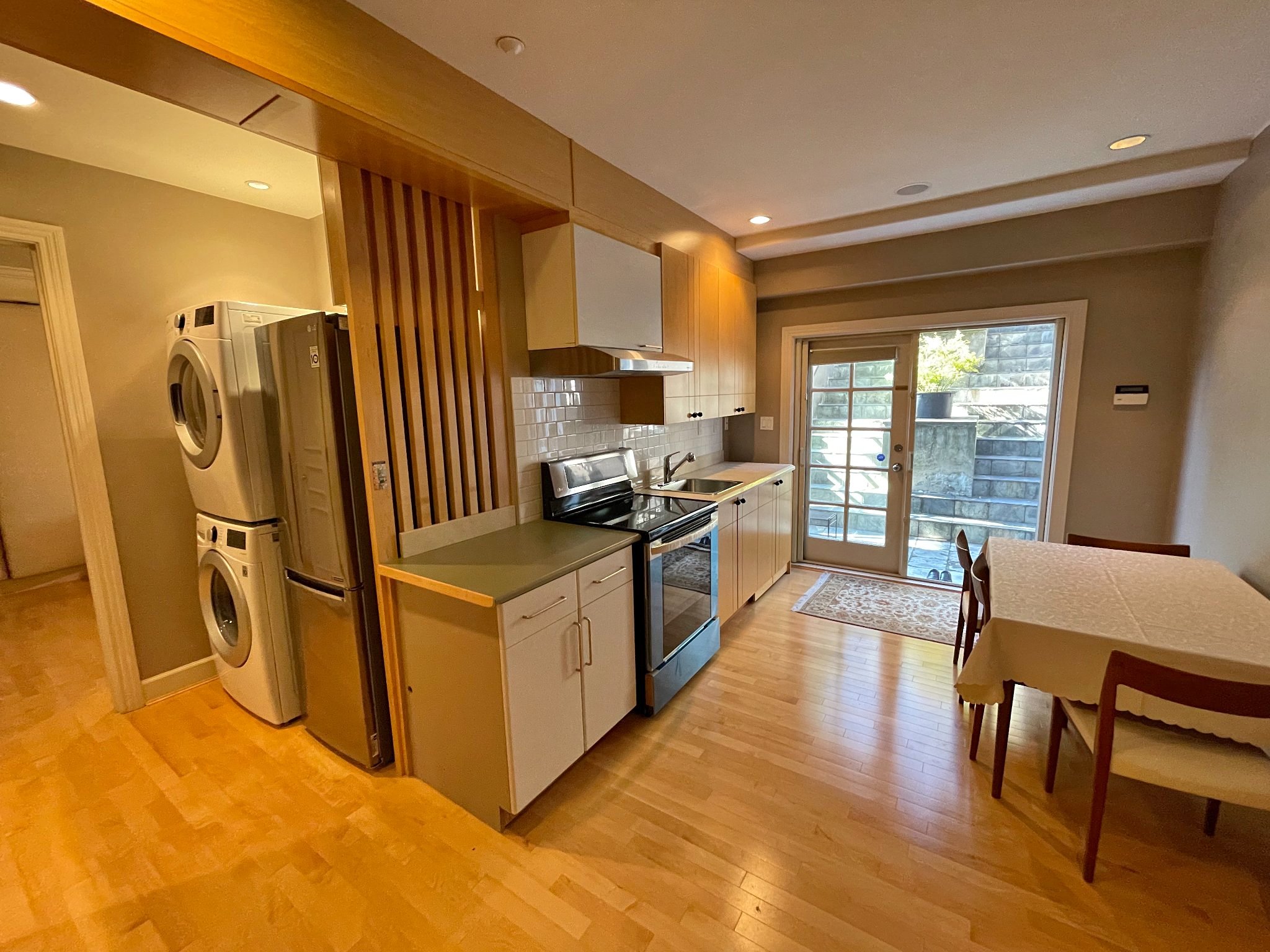 Best HD Pictures about  1 Bed 1 Bath House For Rent  with No AI Images