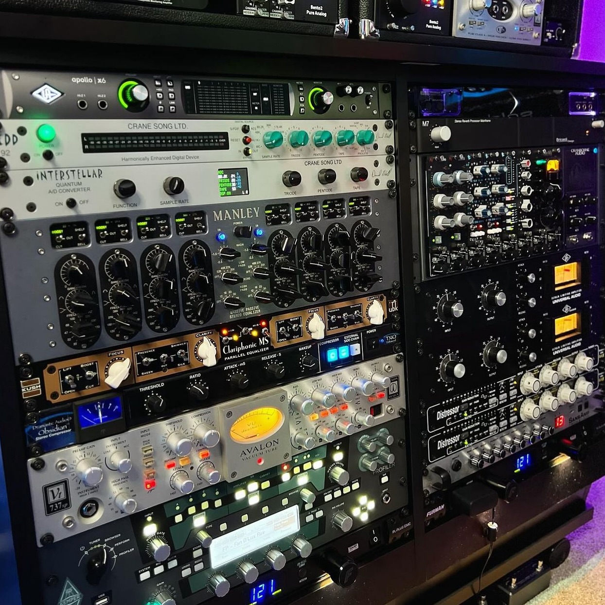🤩 Beautiful Rack Setup . .... - Audio Mixing Mastering