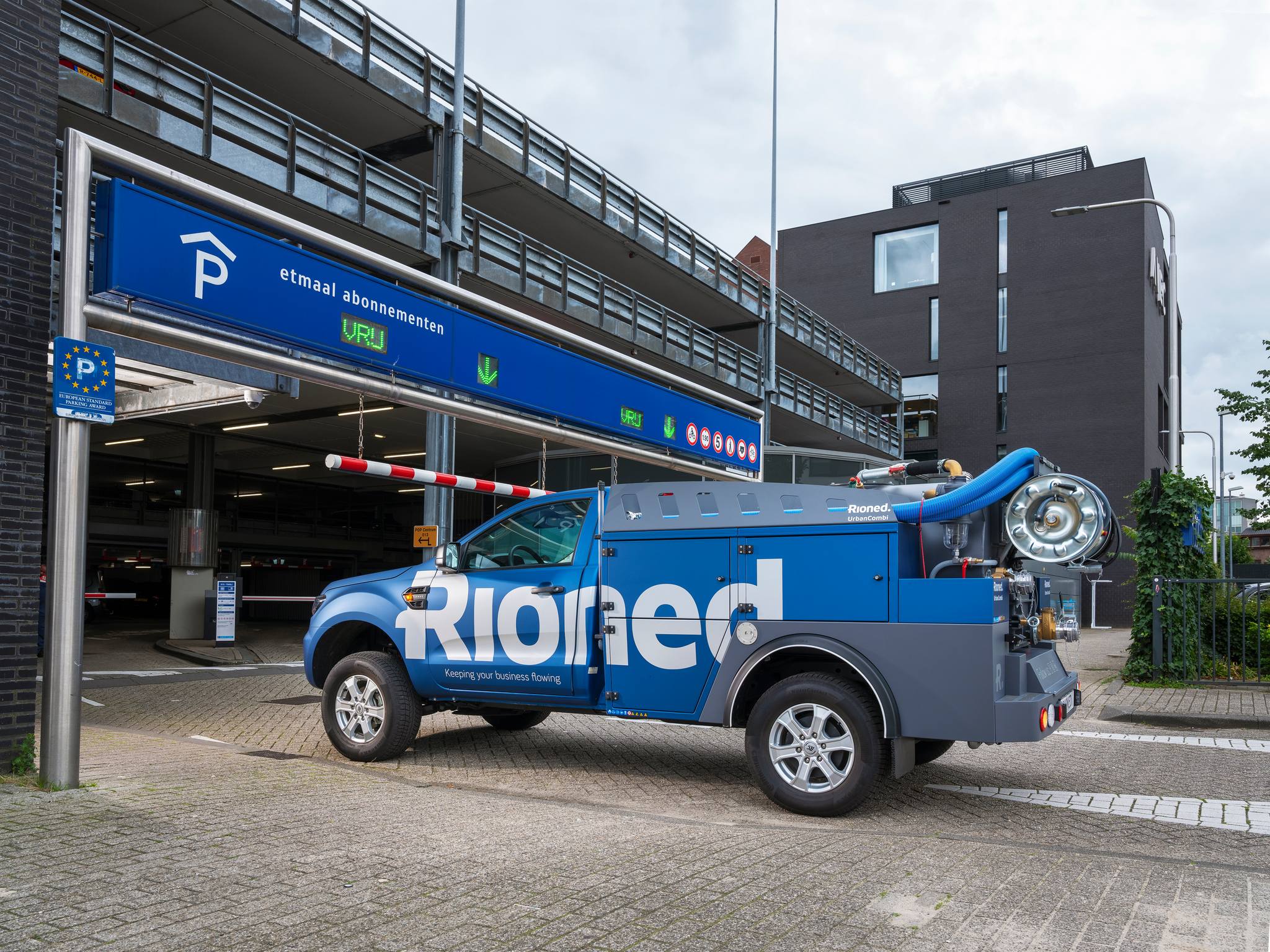 Jens klar for å kamerakjøre 250mm duktil vannledning idag. 🤩 # ...
