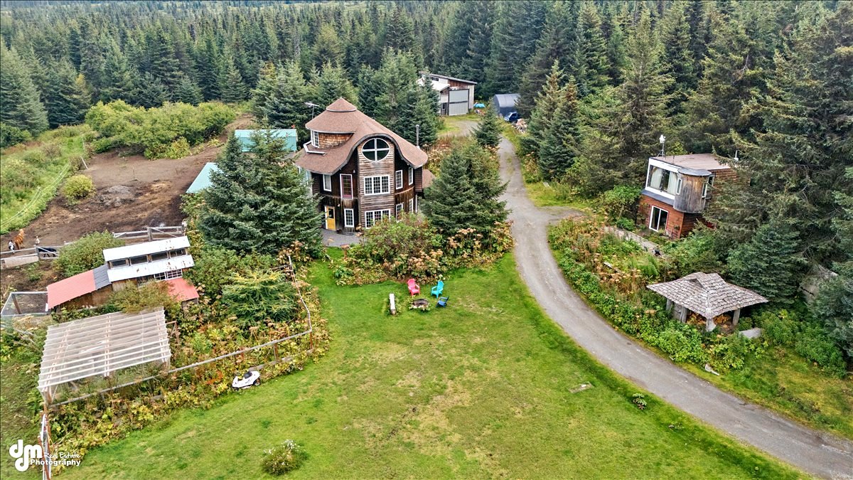 4 Beds 2 Baths House - Property Rentals - Diamond Ridge, Alaska ...