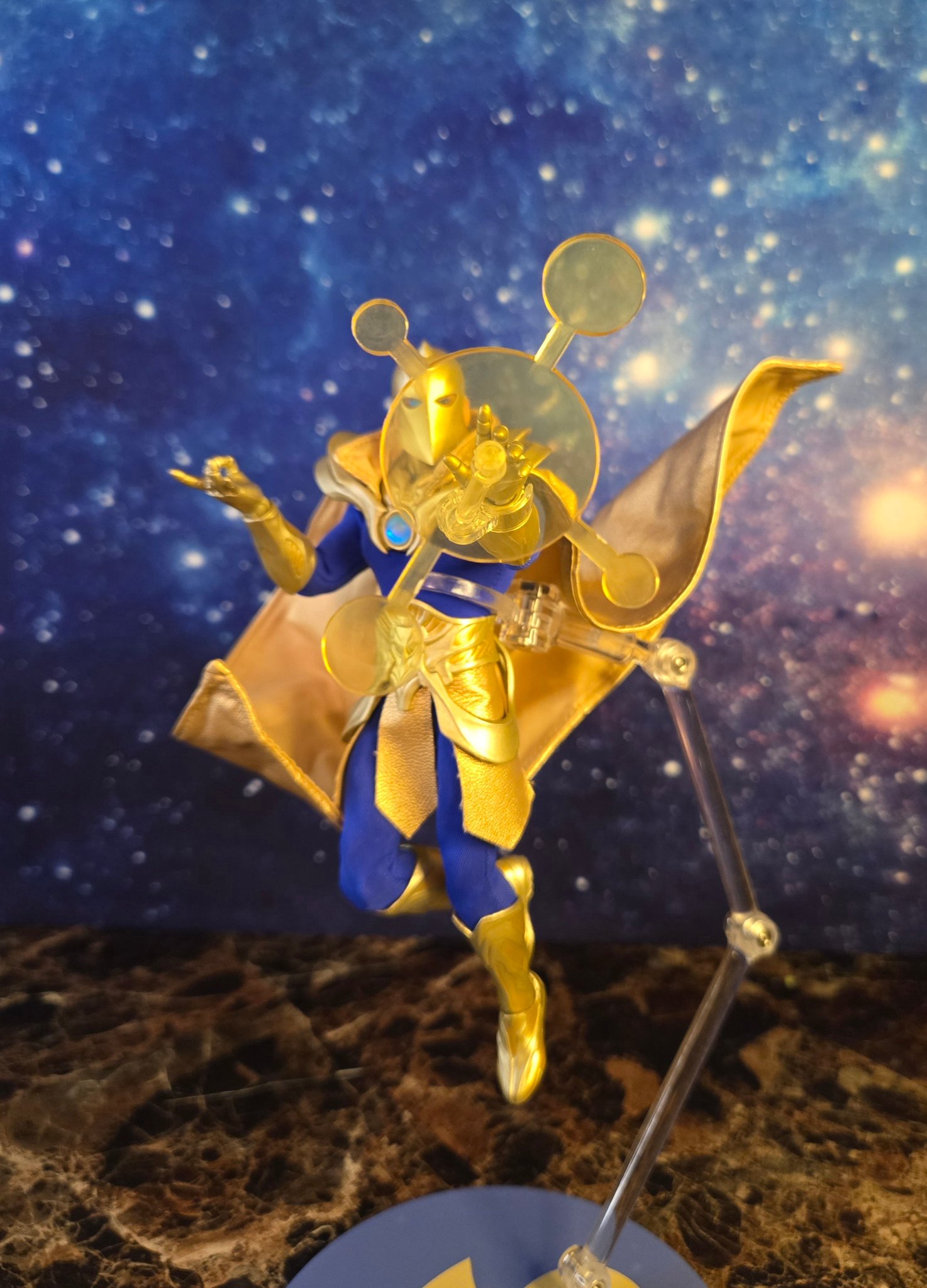 Quick shoot of Mezco One:12 Doctor Fate! (small cameo from Mezco 